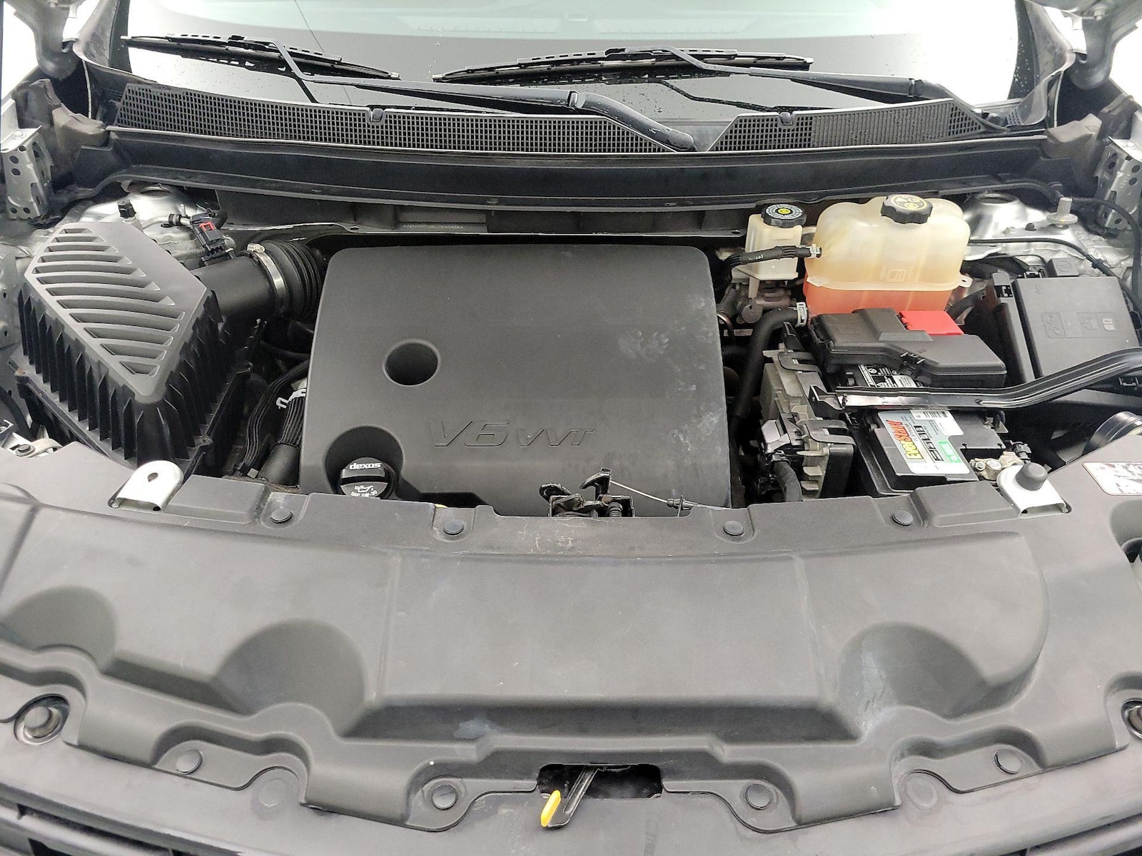 2018 Chevrolet Traverse LS - Photo 24