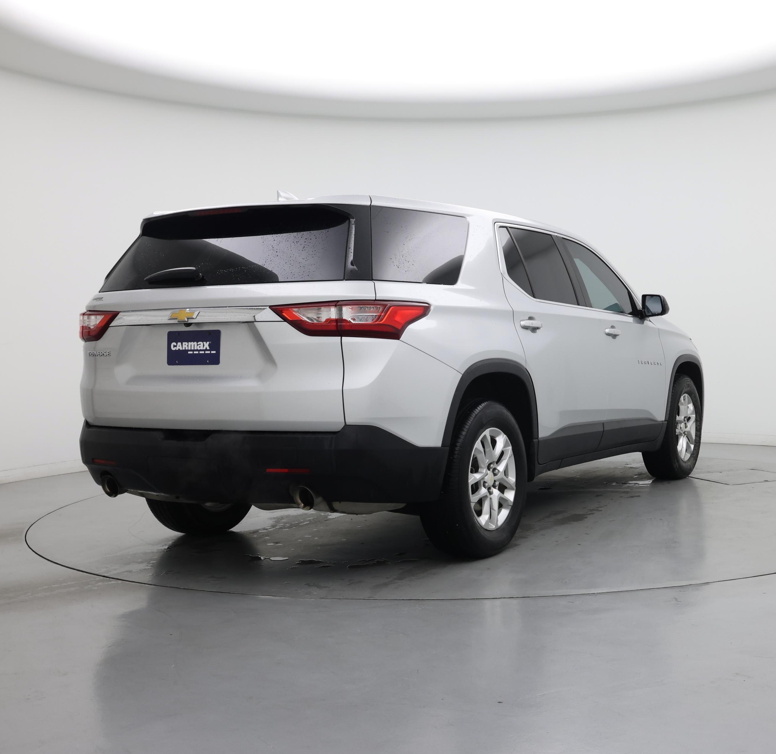 Thumbnail: 2018 Chevrolet Traverse - 8