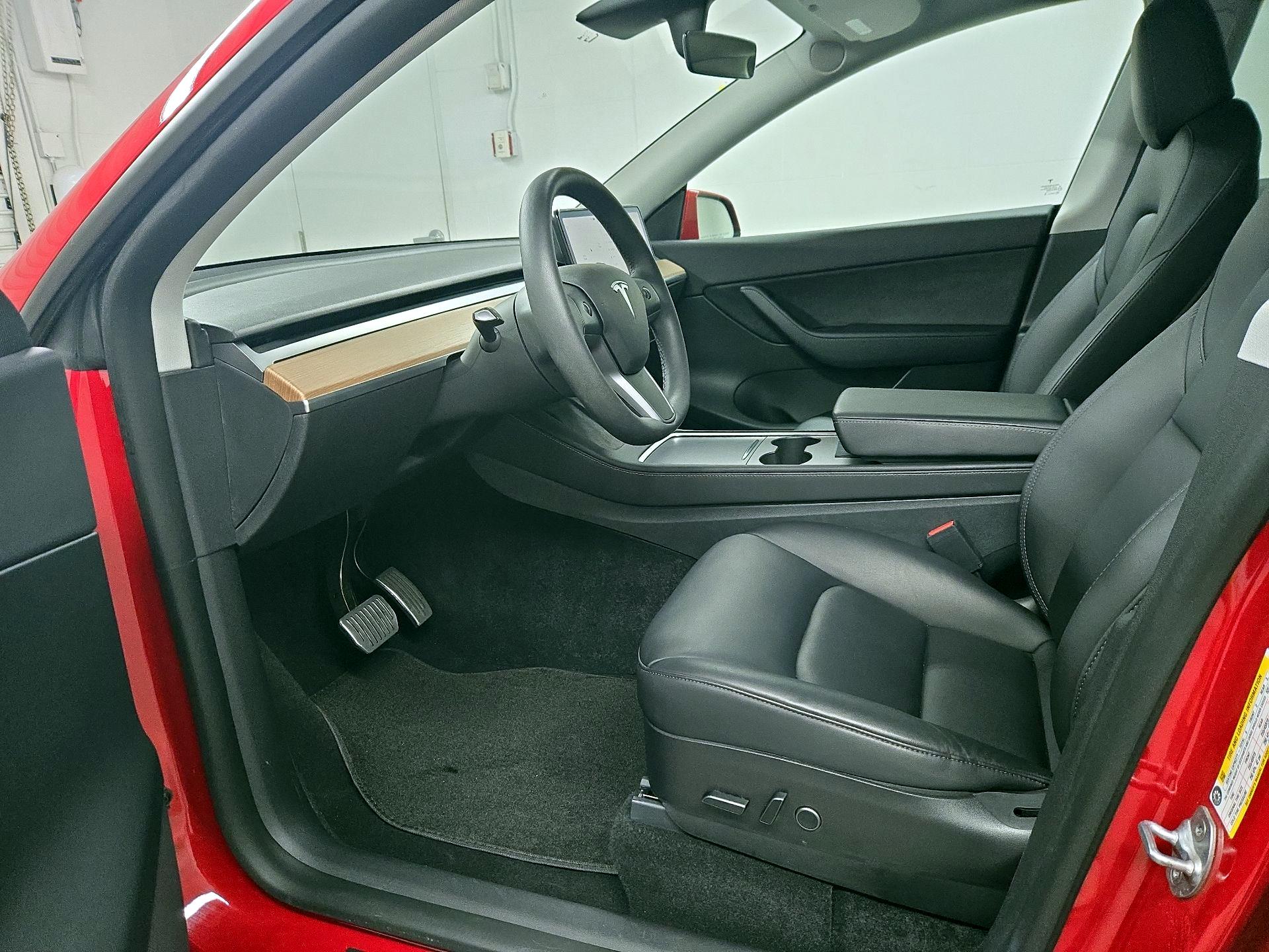 Thumbnail: 2022 Tesla Model Y - 11