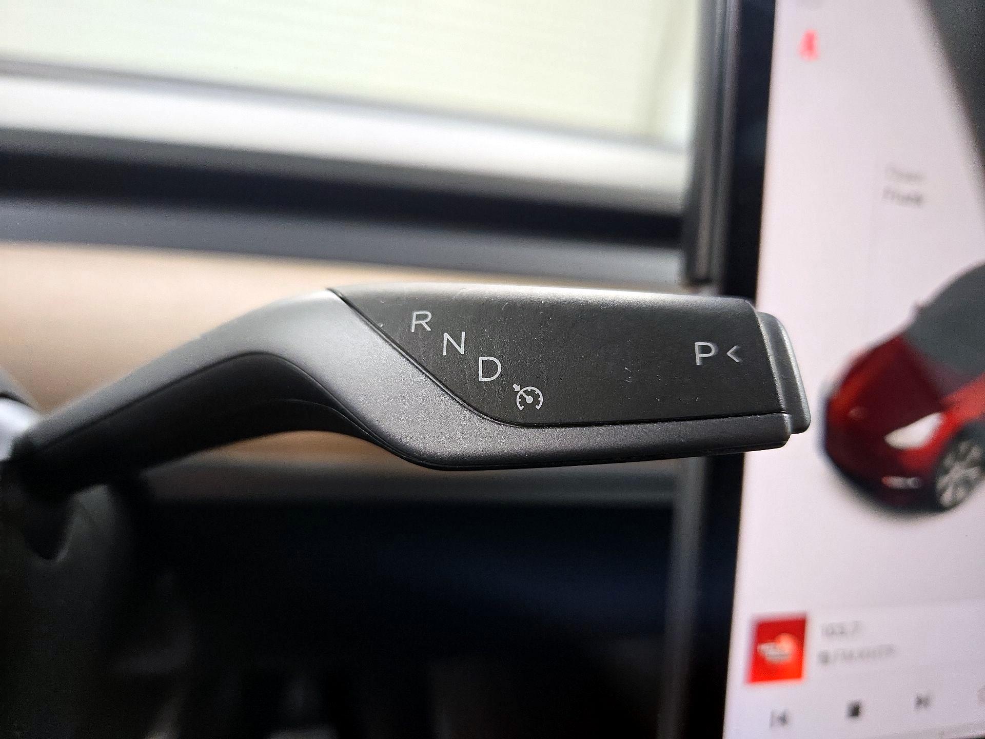 Thumbnail: 2022 Tesla Model Y - 17