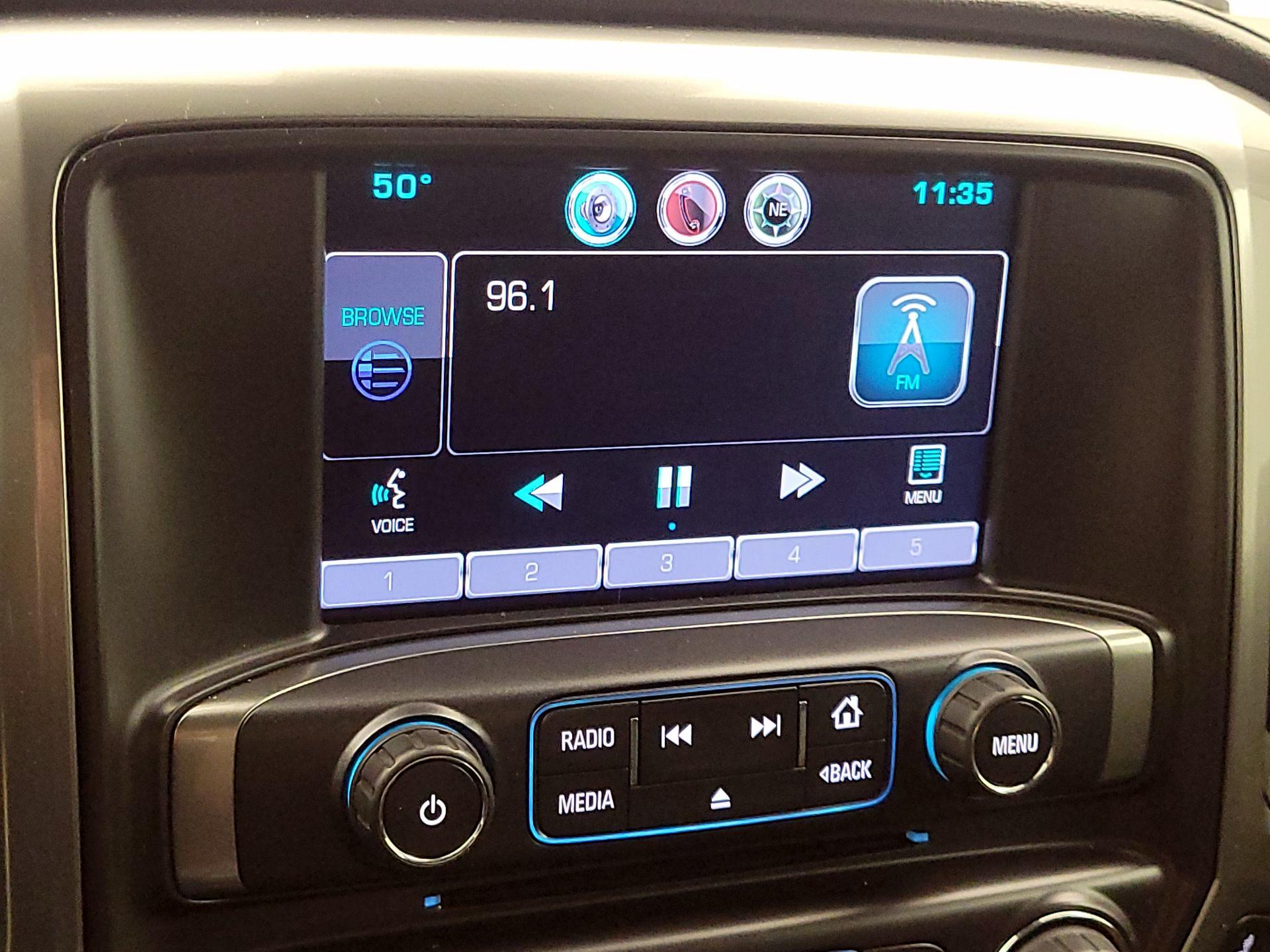 Thumbnail: 2015 Chevrolet Silverado 1500 - 16