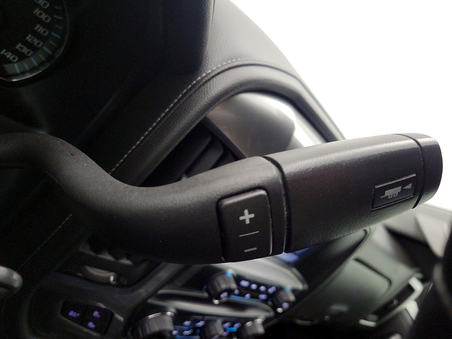 Thumbnail: 2015 Chevrolet Silverado 1500 - 18