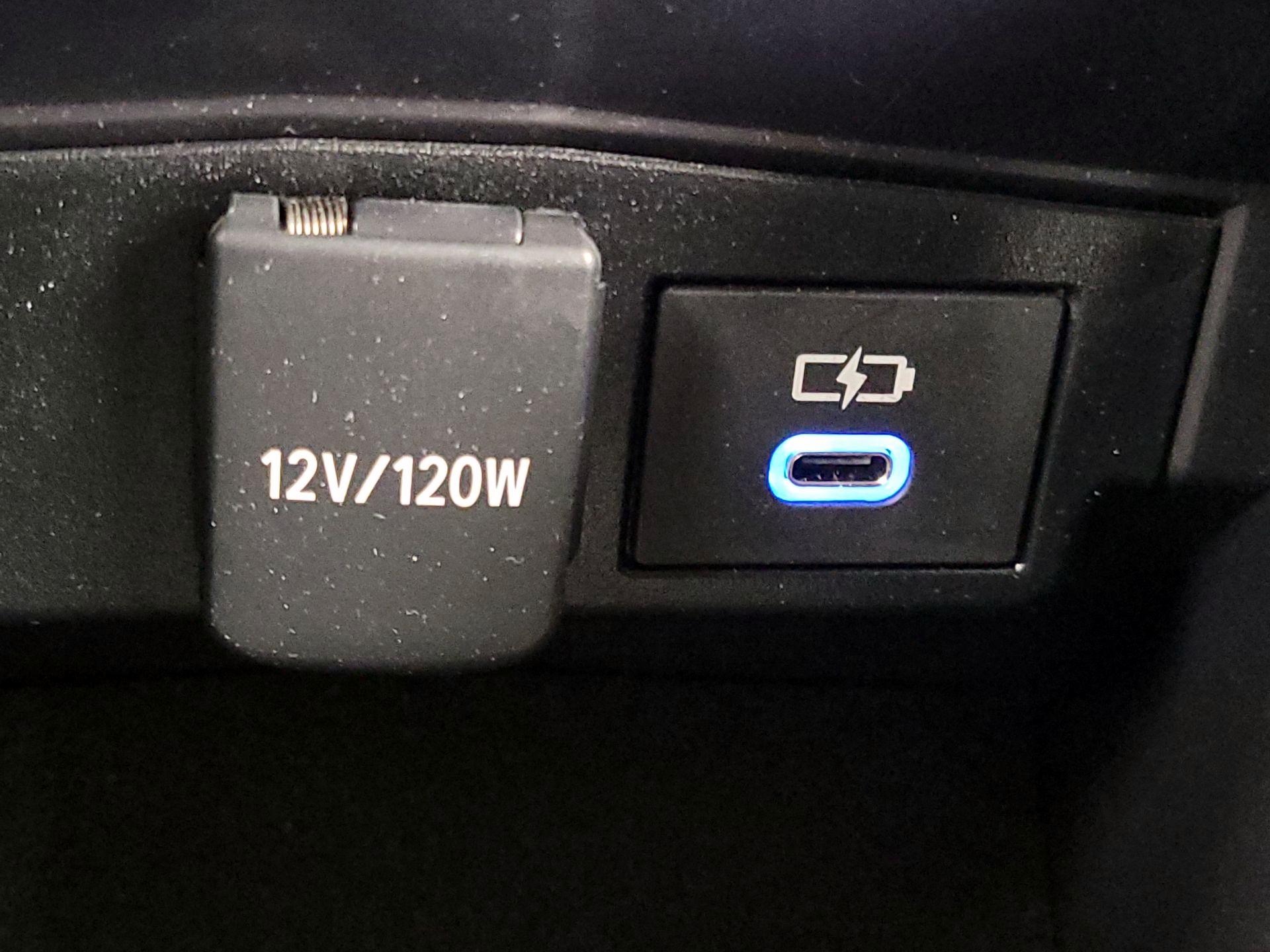 Thumbnail: 2022 Toyota Corolla - 19