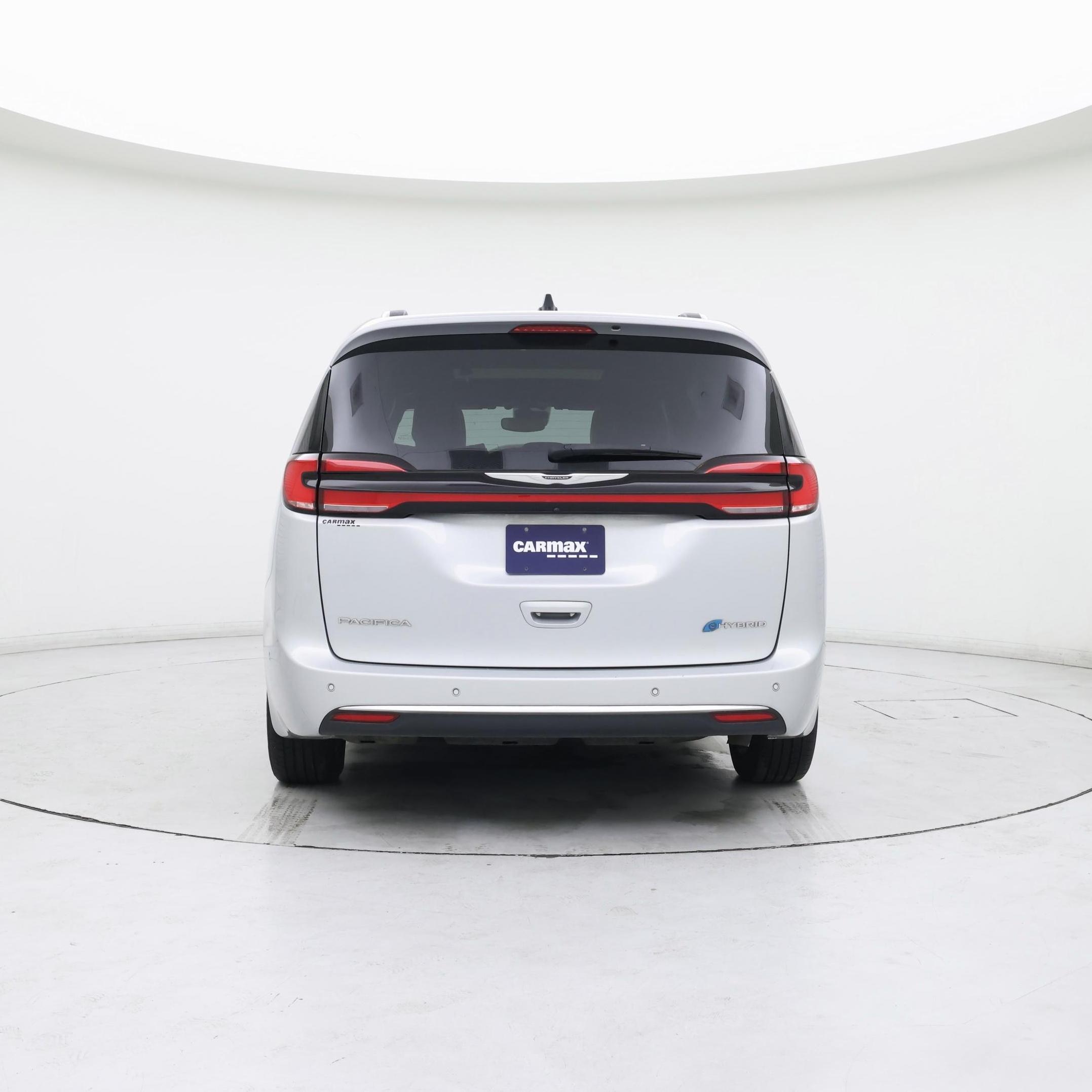 Thumbnail: 2023 Chrysler Pacifica - 6