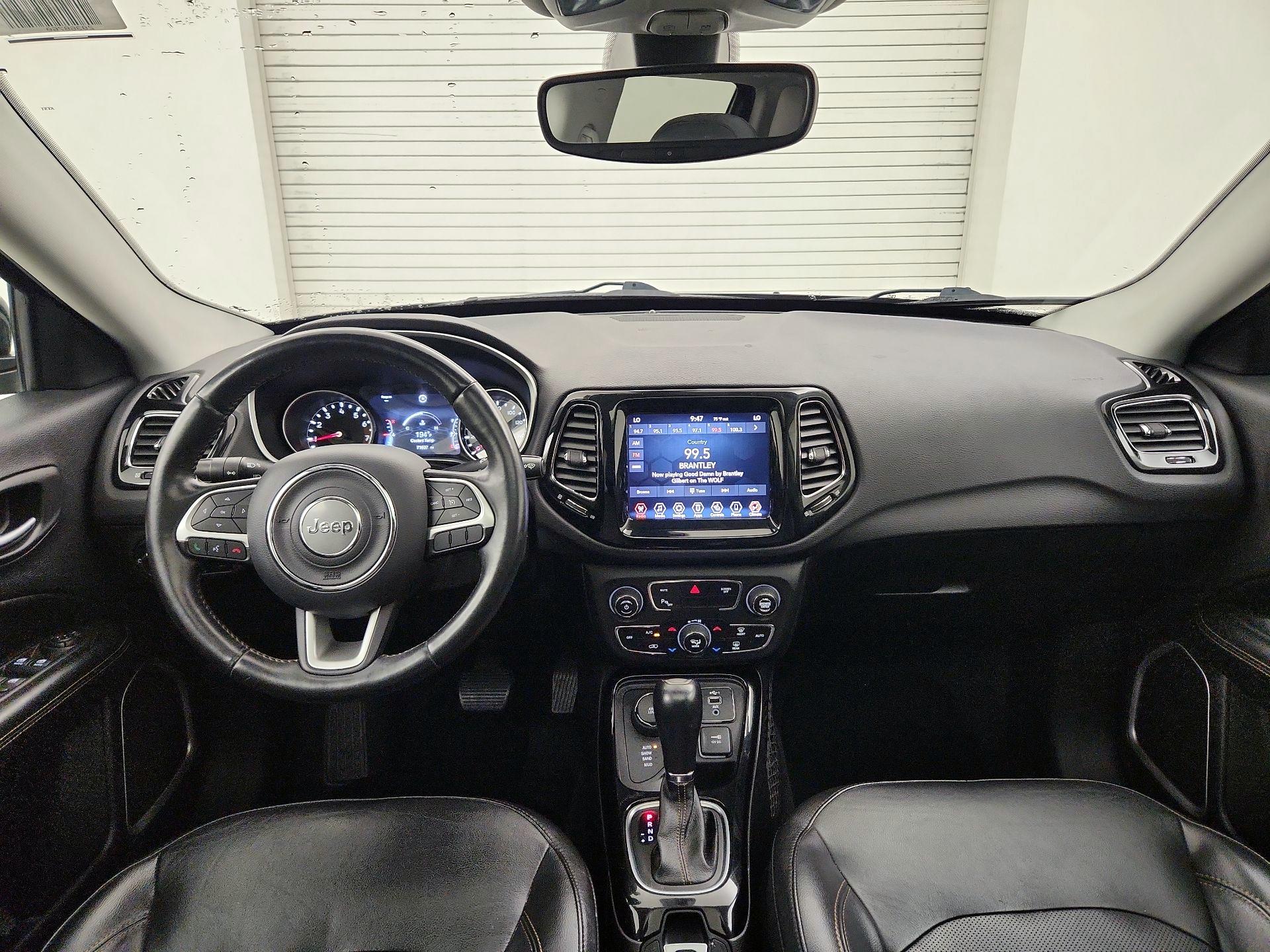 Thumbnail: 2019 Jeep Compass - 9