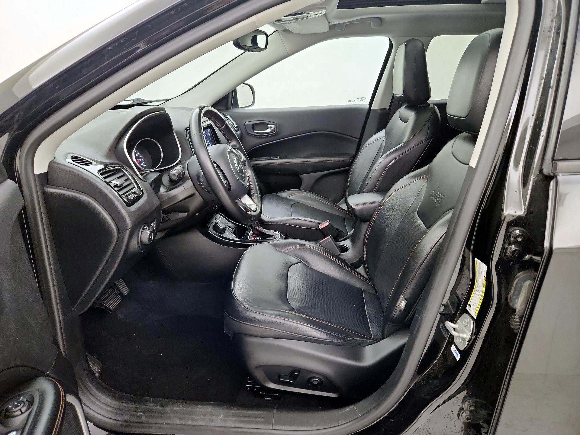 Thumbnail: 2019 Jeep Compass - 11