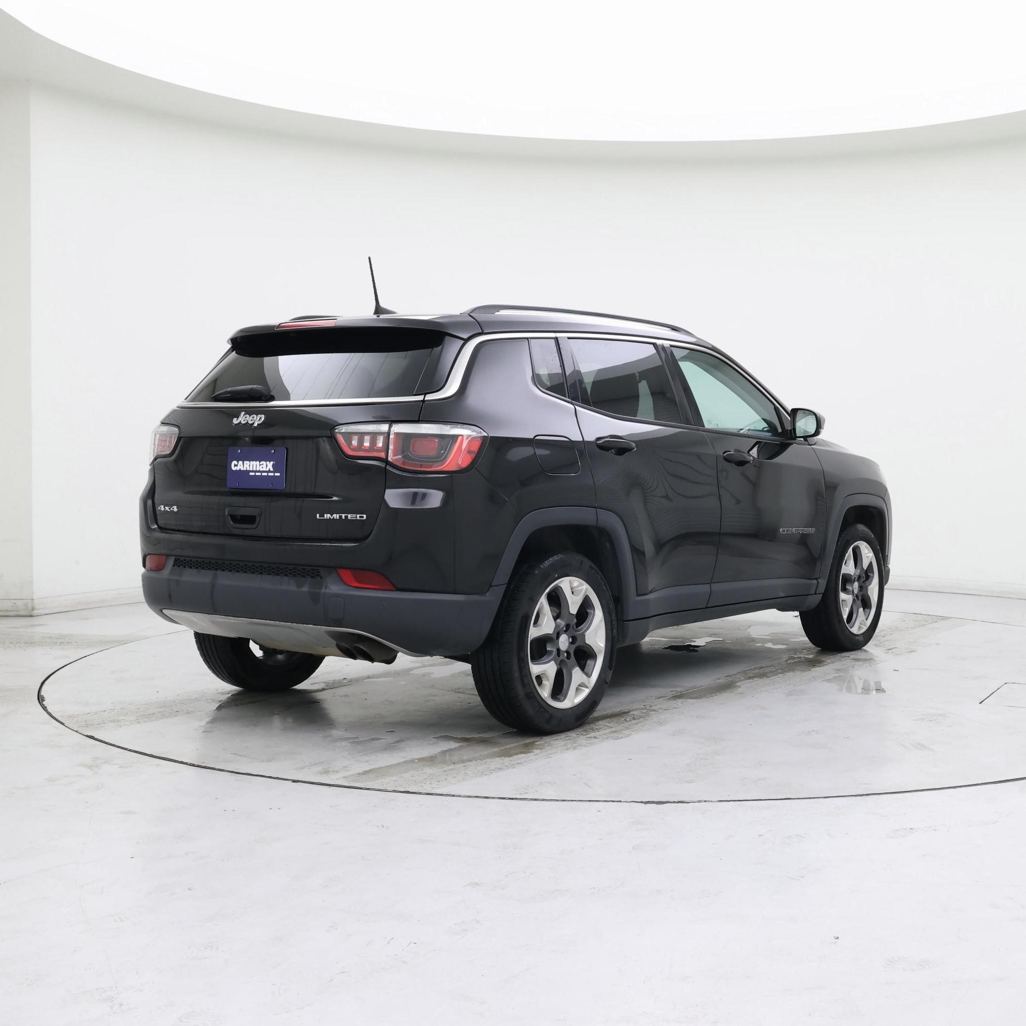 Thumbnail: 2019 Jeep Compass - 8