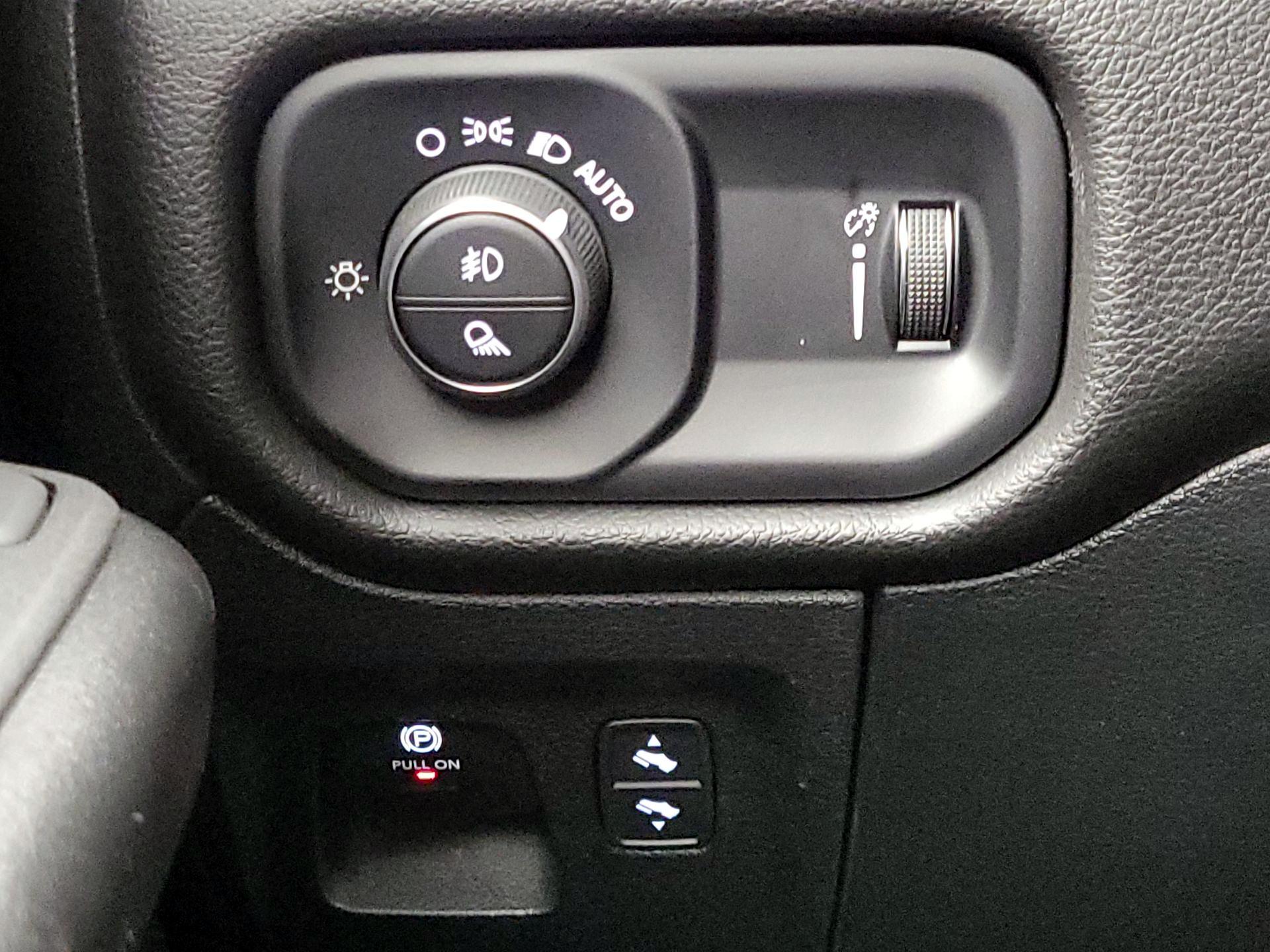 Thumbnail: 2025 RAM 1500 - 13