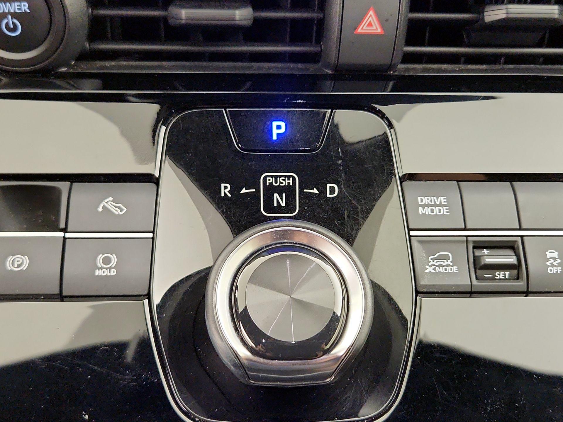 Thumbnail: 2023 Subaru Solterra - 17