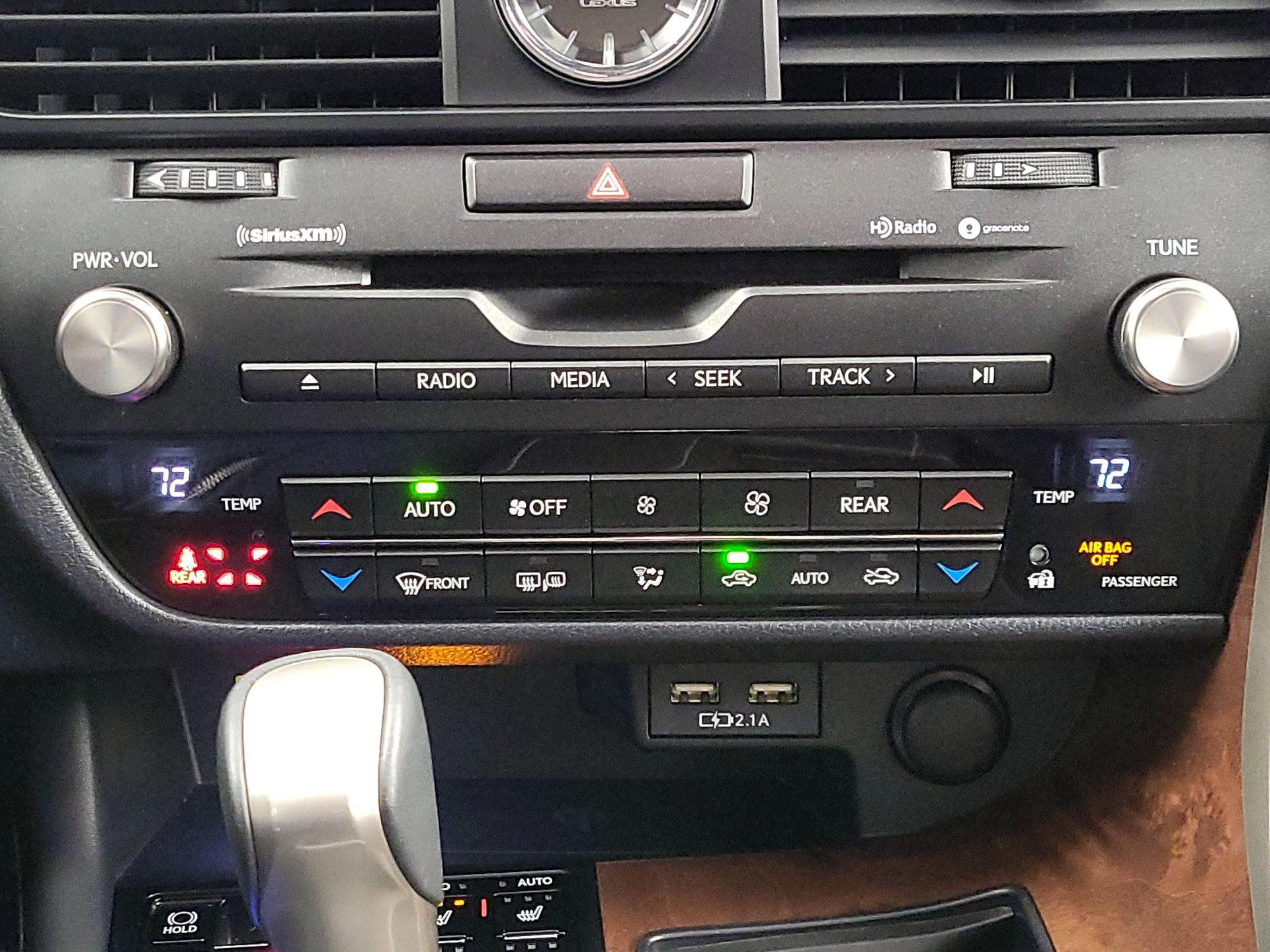 Thumbnail: 2021 Lexus RX - 17