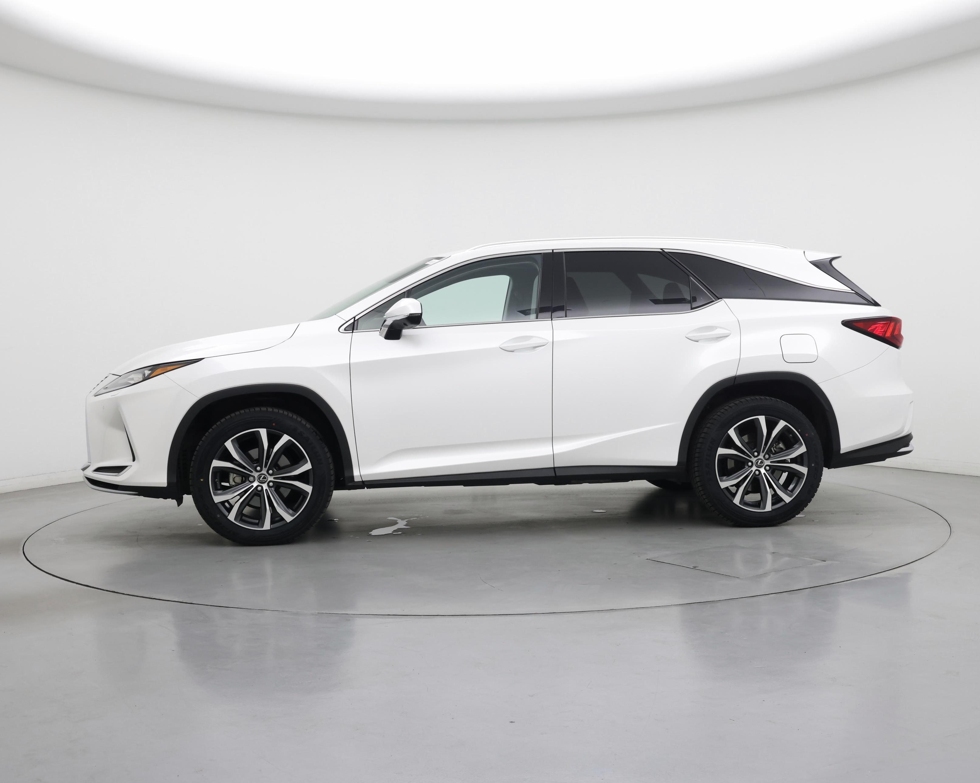 Thumbnail: 2021 Lexus RX - 3