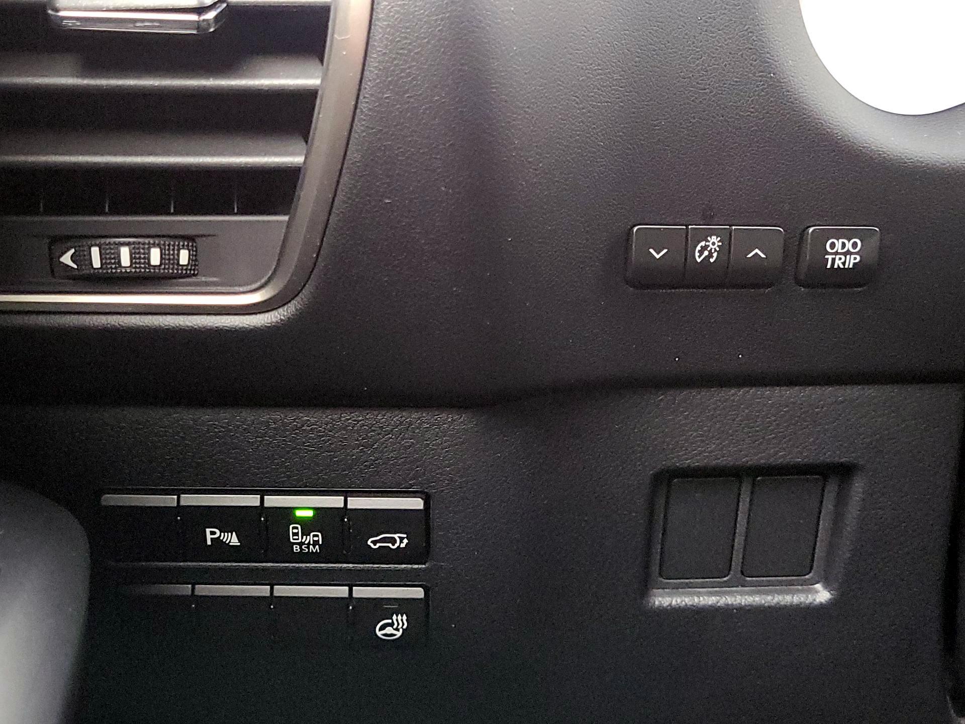 Thumbnail: 2017 Lexus NX - 13