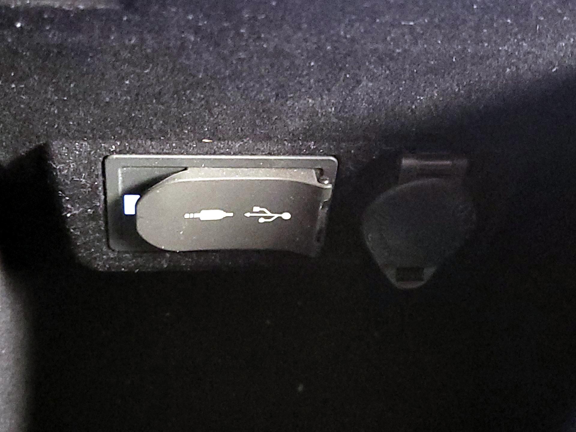 Thumbnail: 2017 Lexus NX - 19