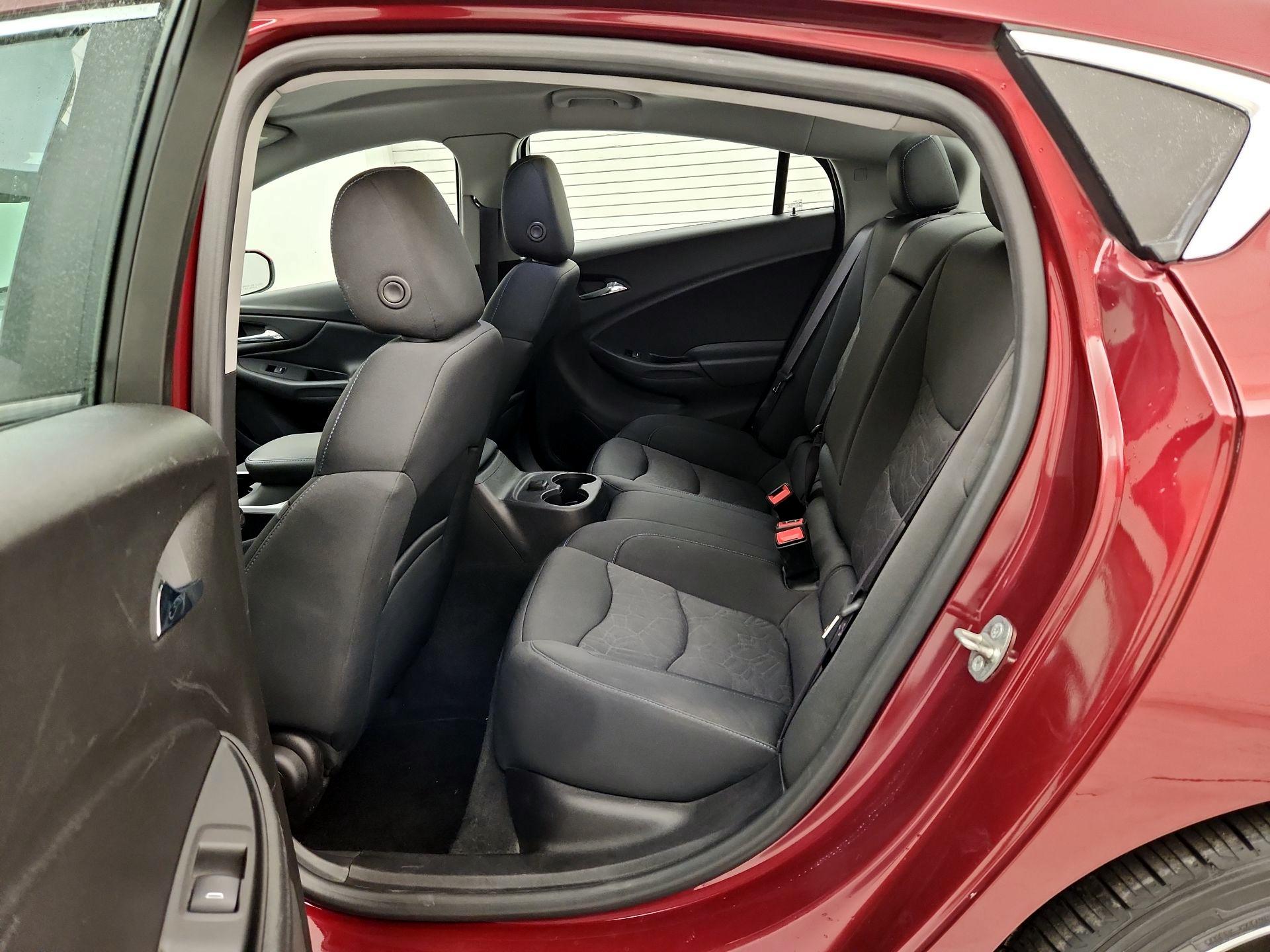 Thumbnail: 2017 Chevrolet Volt - 19