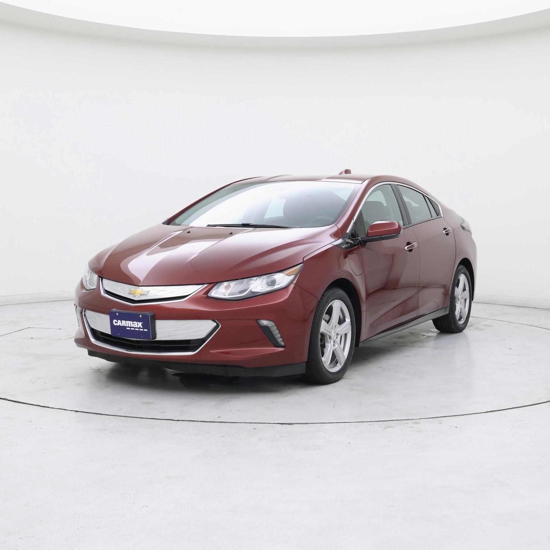 Thumbnail: 2017 Chevrolet Volt - 4