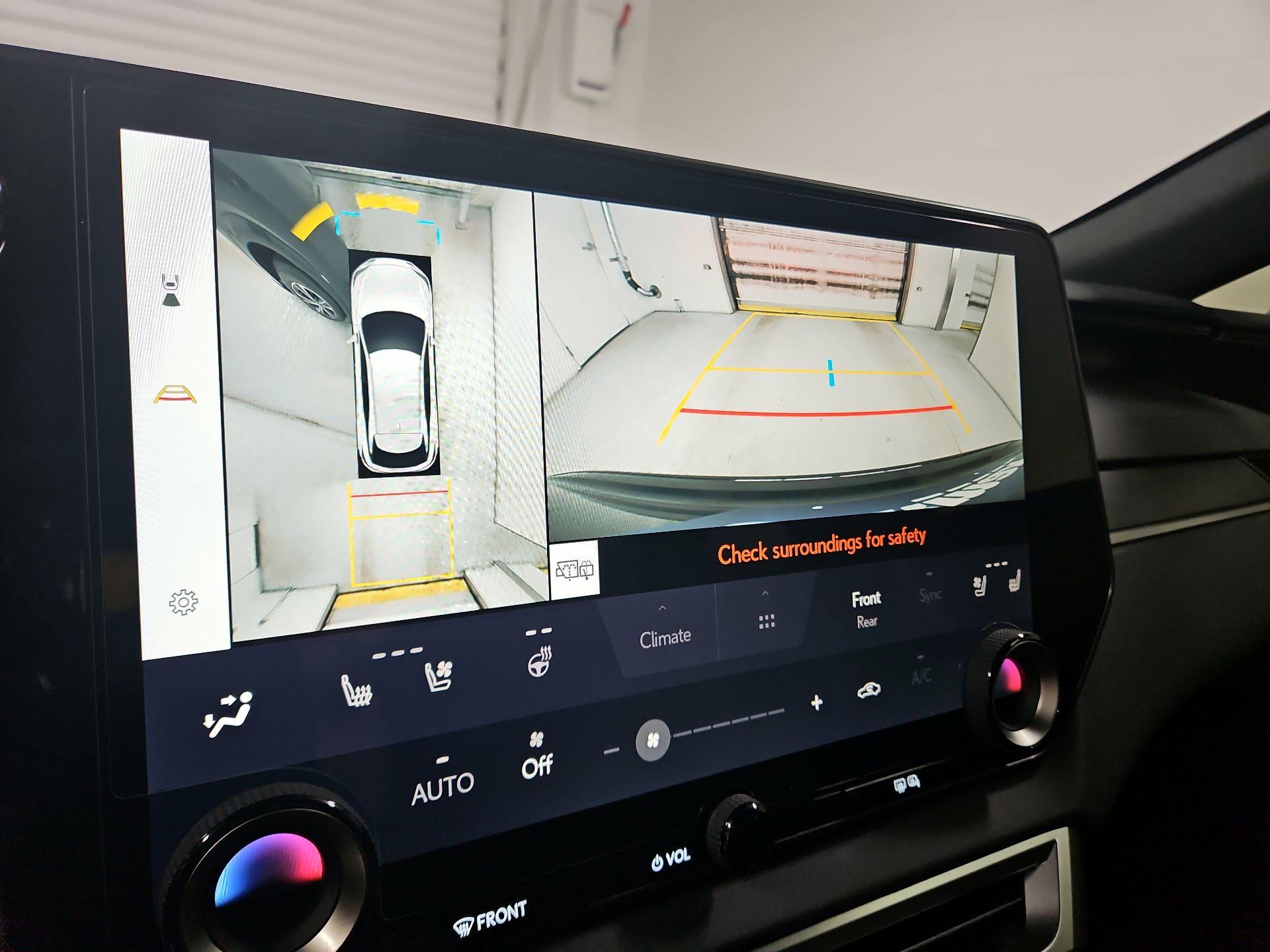 Thumbnail: 2025 Lexus RX - 15