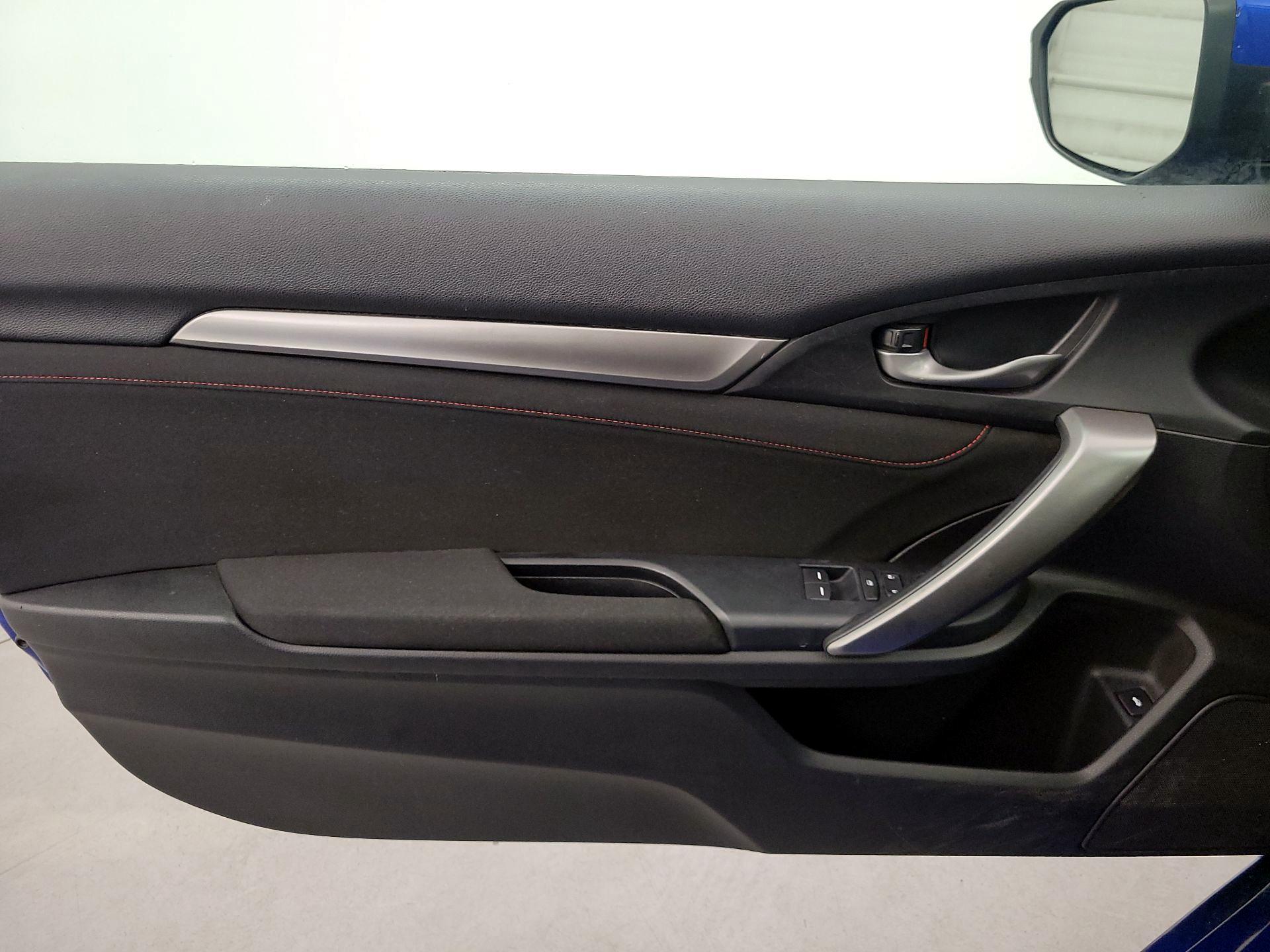 Thumbnail: 2018 Honda Civic - 12