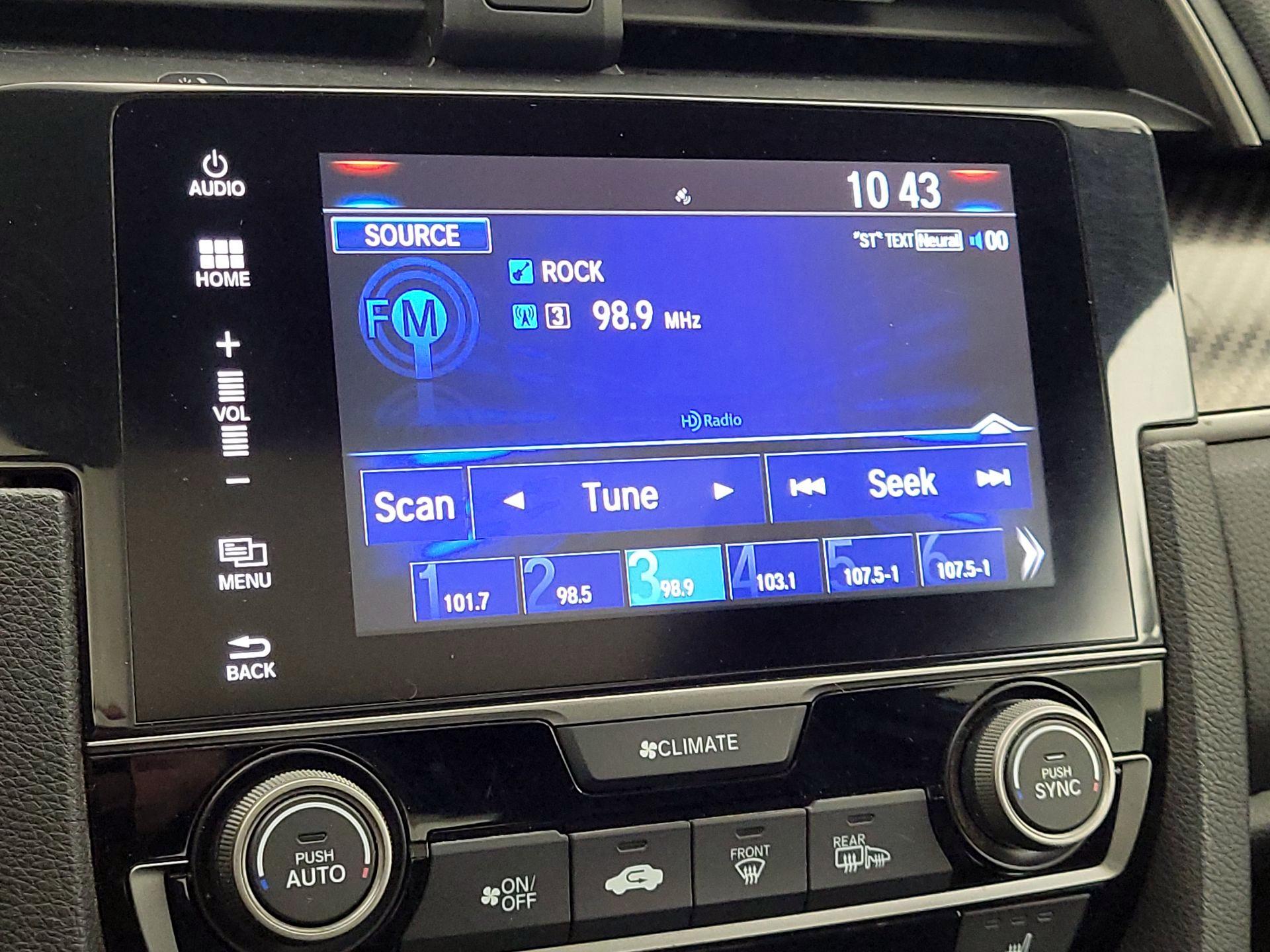 Thumbnail: 2018 Honda Civic - 15