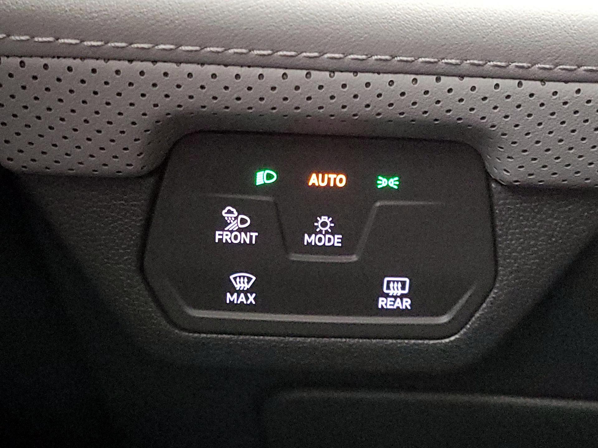 Thumbnail: 2024 Volkswagen Atlas - 13