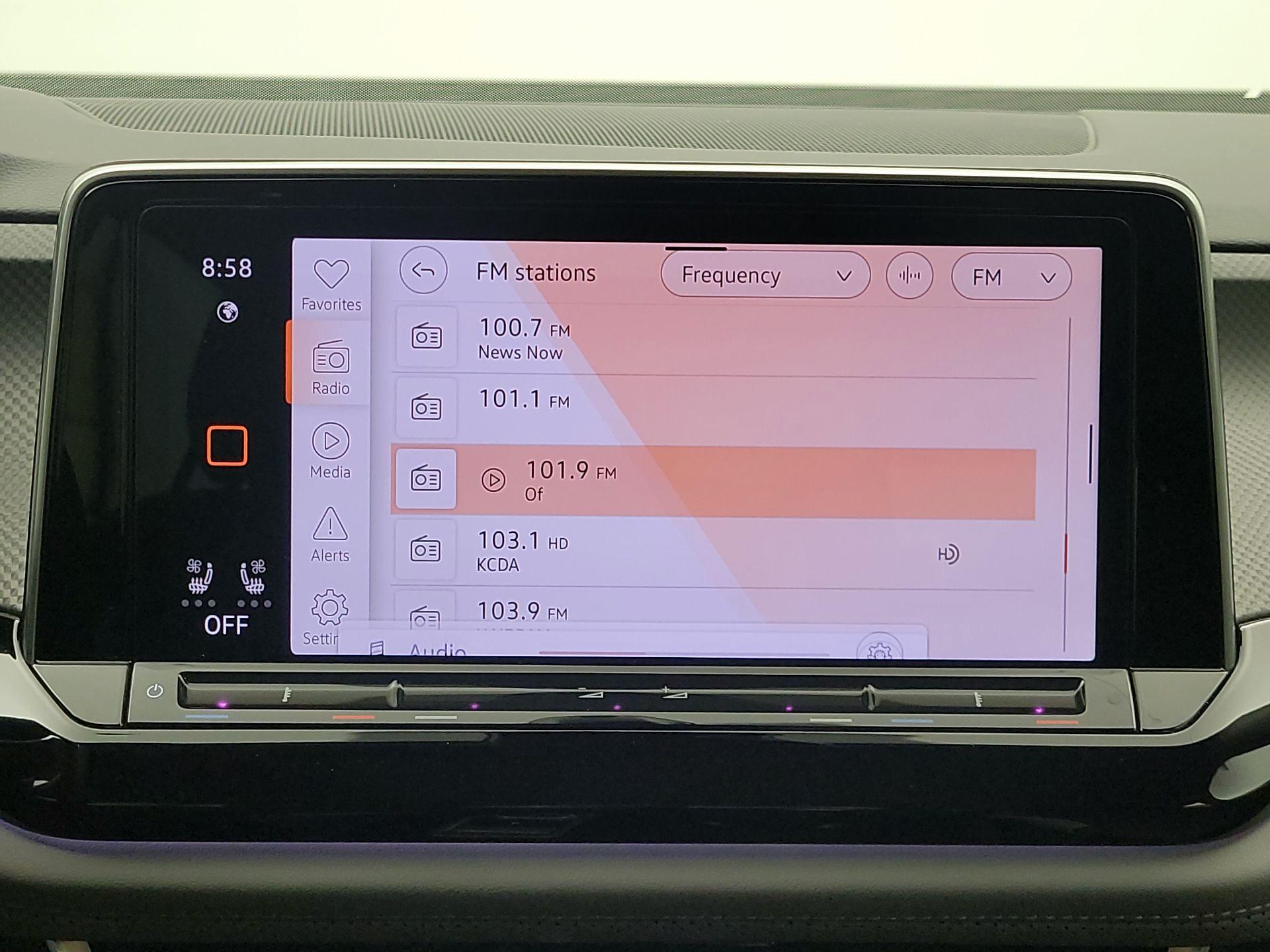 Thumbnail: 2024 Volkswagen Atlas - 15