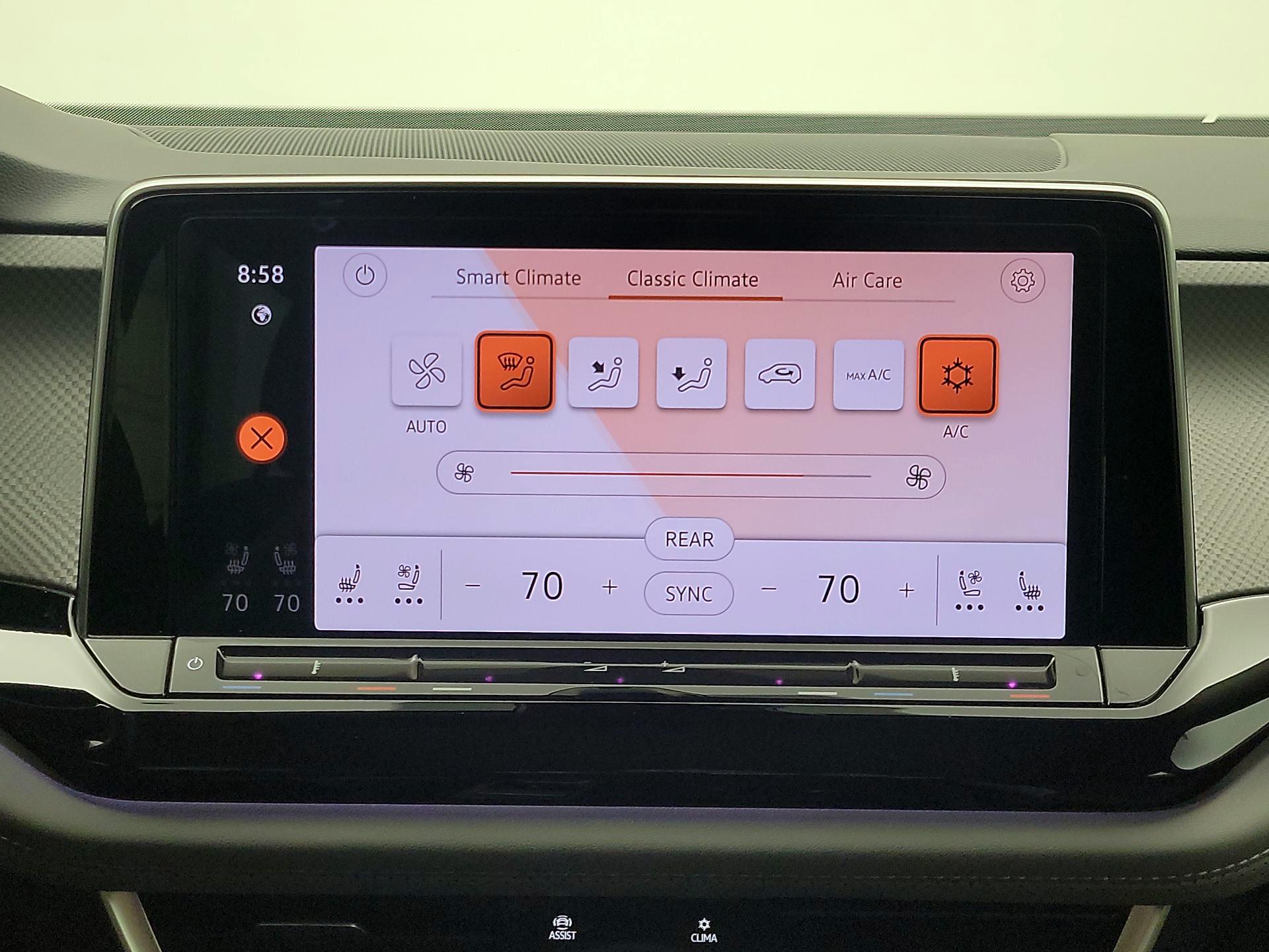 Thumbnail: 2024 Volkswagen Atlas - 16