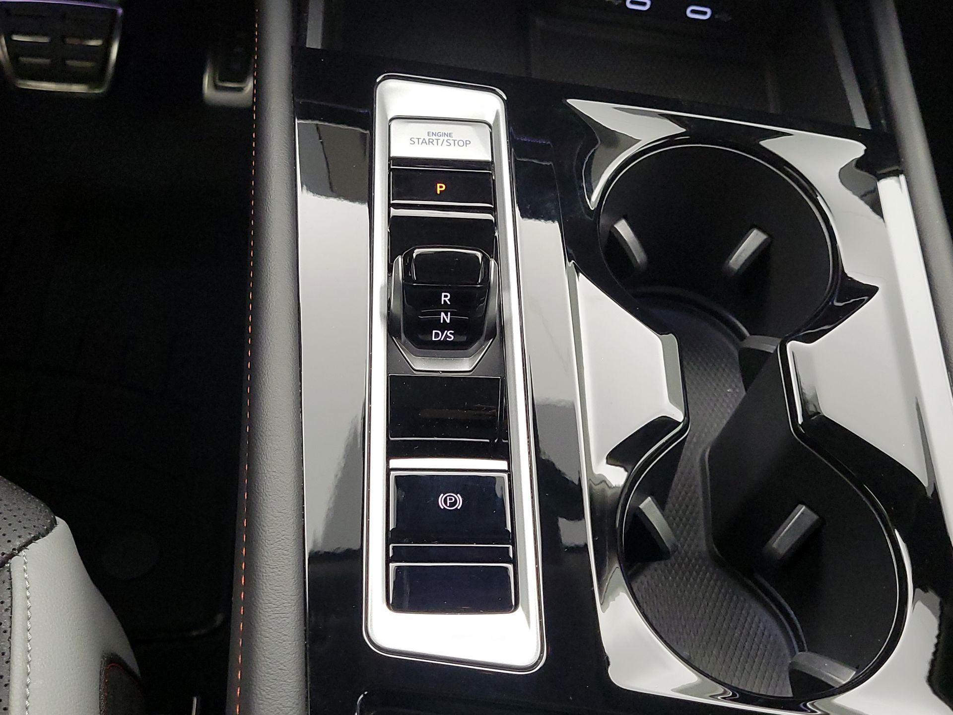 Thumbnail: 2024 Volkswagen Atlas - 17