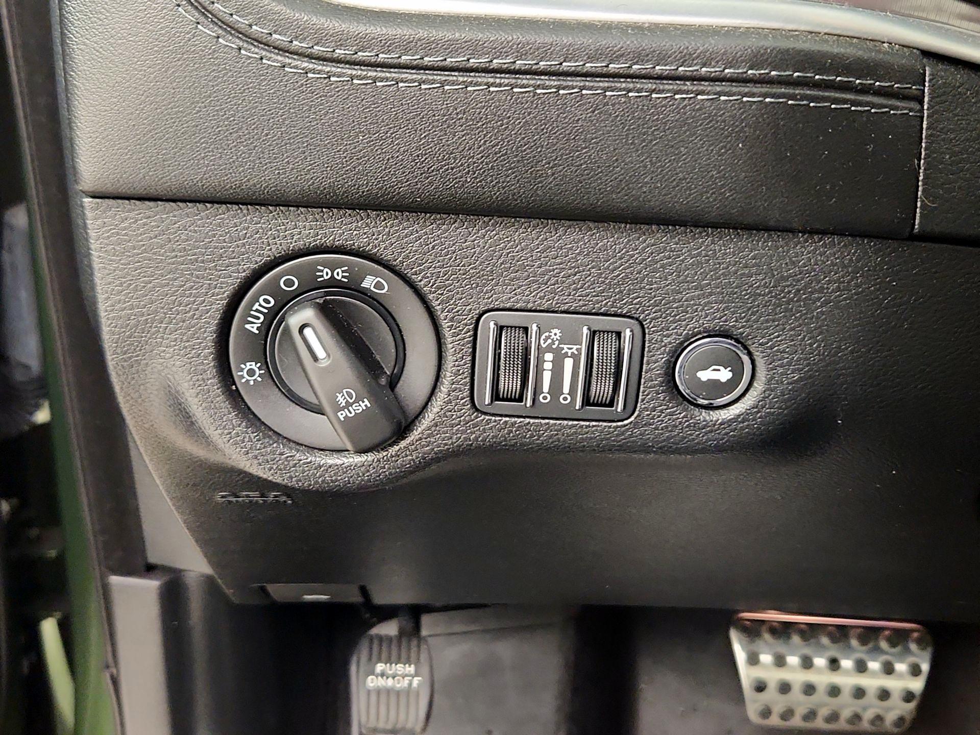 Thumbnail: 2020 Dodge Charger - 13