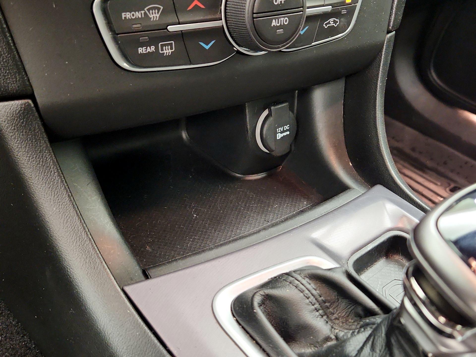 Thumbnail: 2020 Dodge Charger - 18