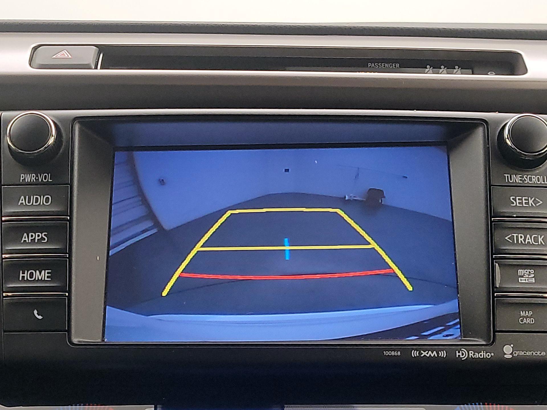 Thumbnail: 2018 Toyota RAV4 - 14