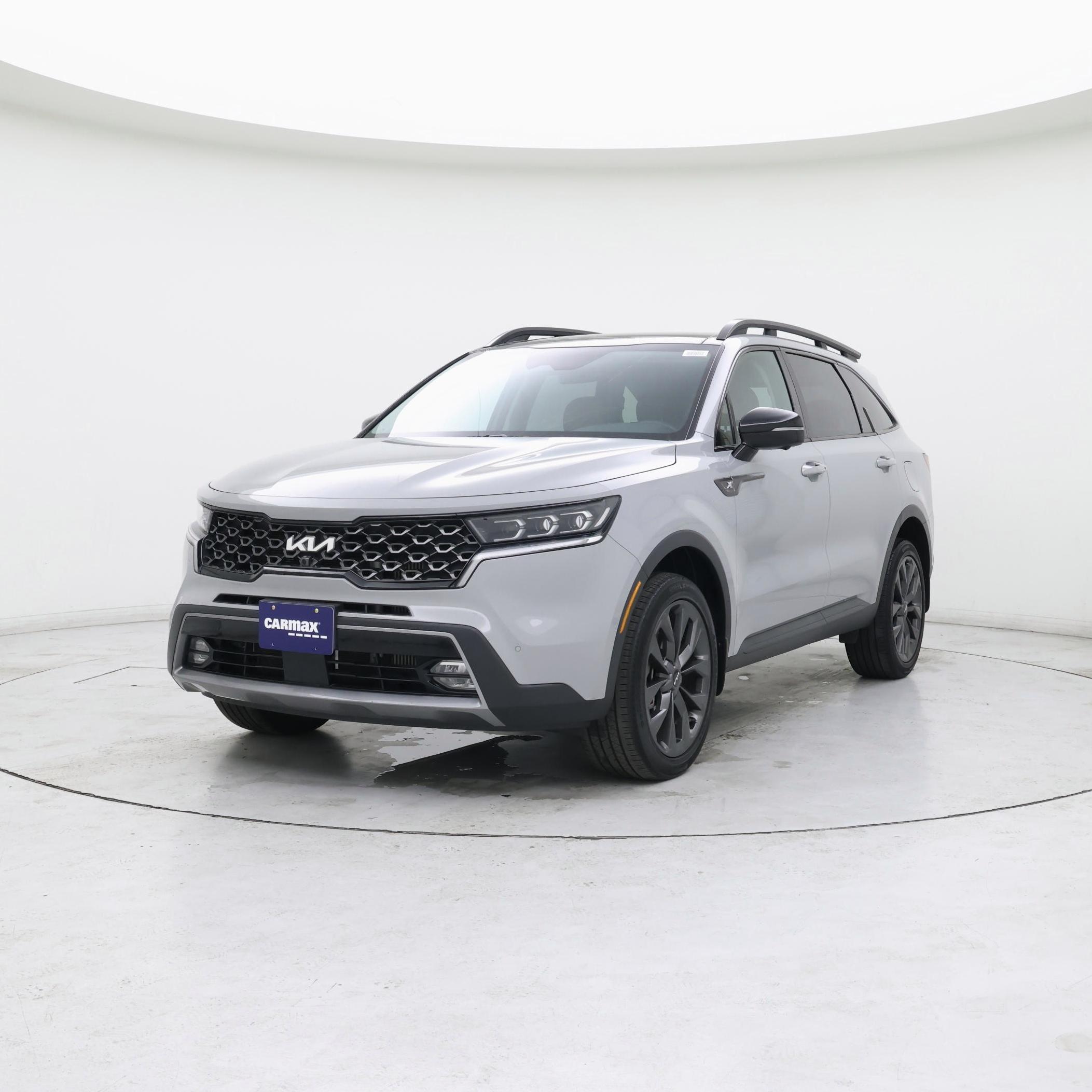 Thumbnail: 2023 Kia Sorento - 4