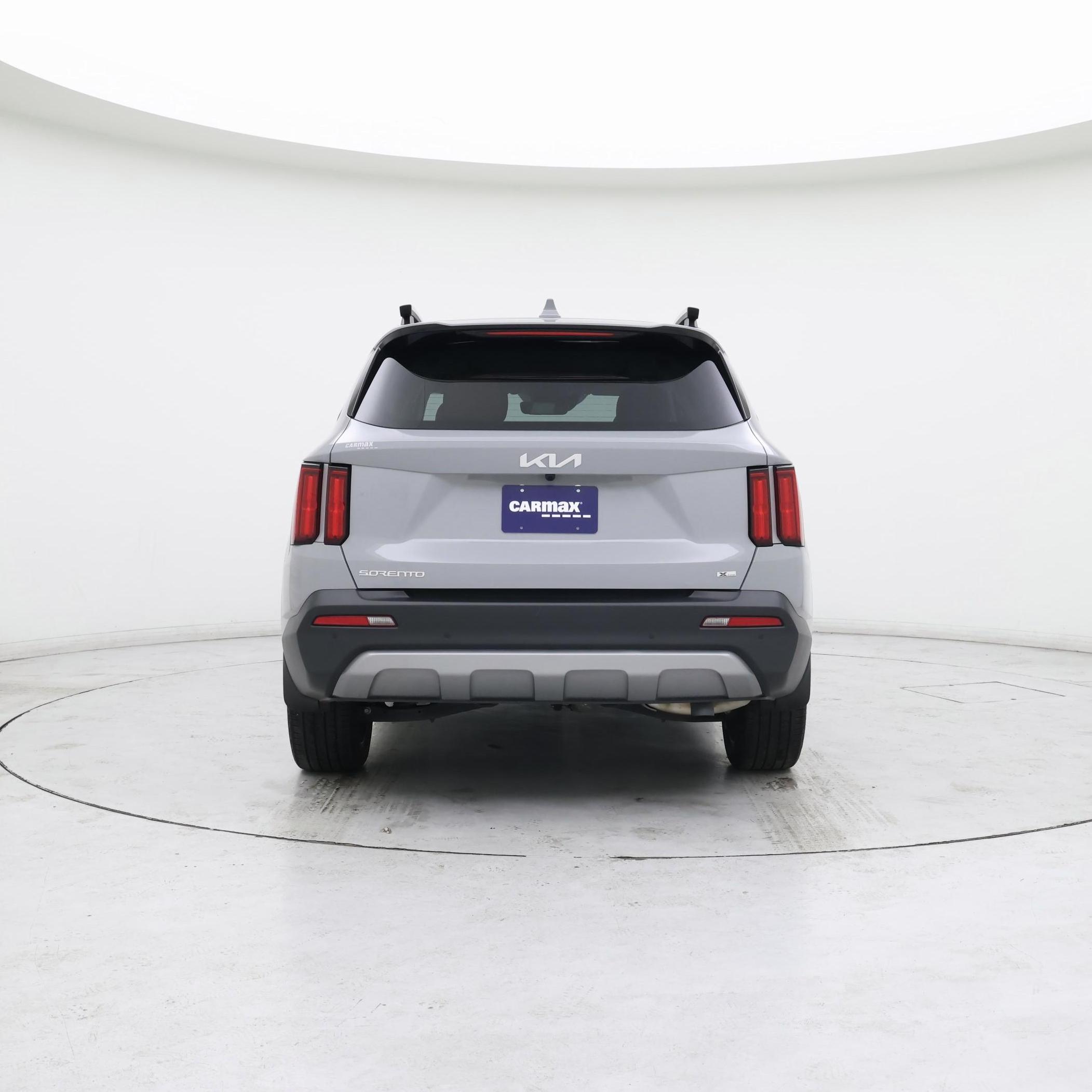 Thumbnail: 2023 Kia Sorento - 6