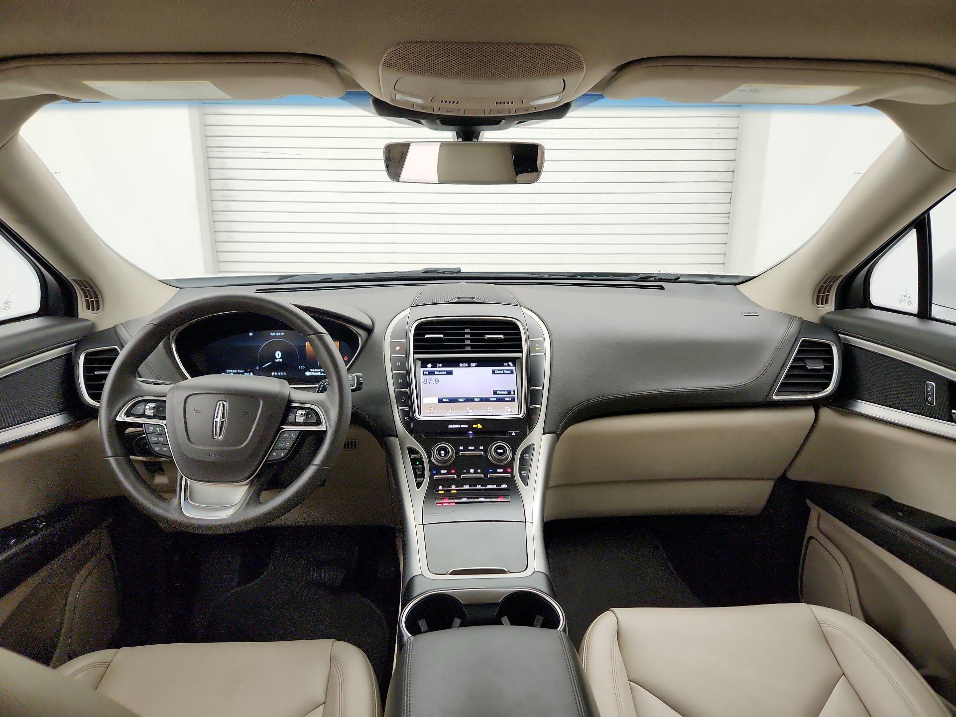 Thumbnail: 2019 Lincoln Nautilus - 9