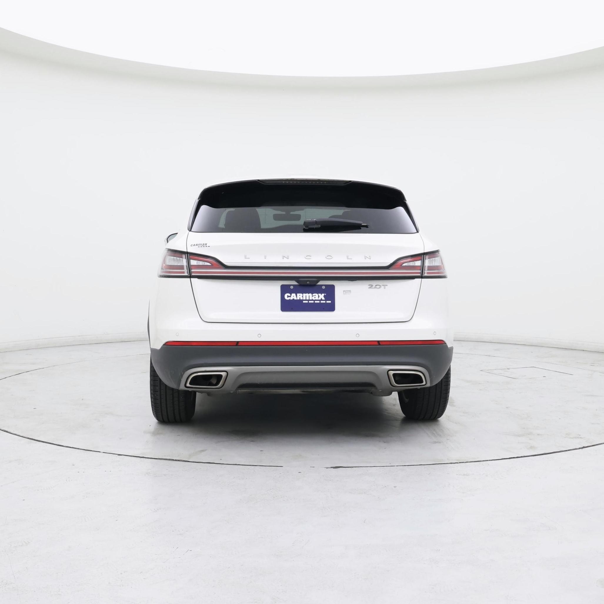 Thumbnail: 2019 Lincoln Nautilus - 6