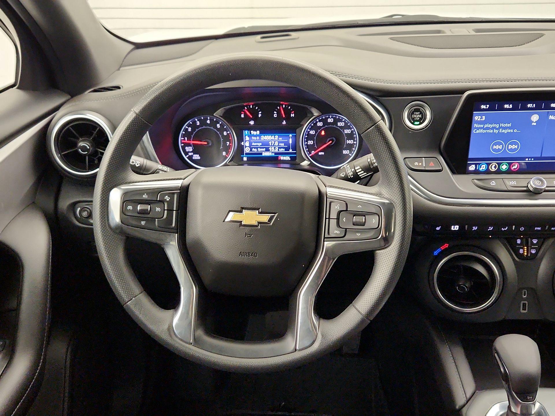 Thumbnail: 2022 Chevrolet Blazer - 10
