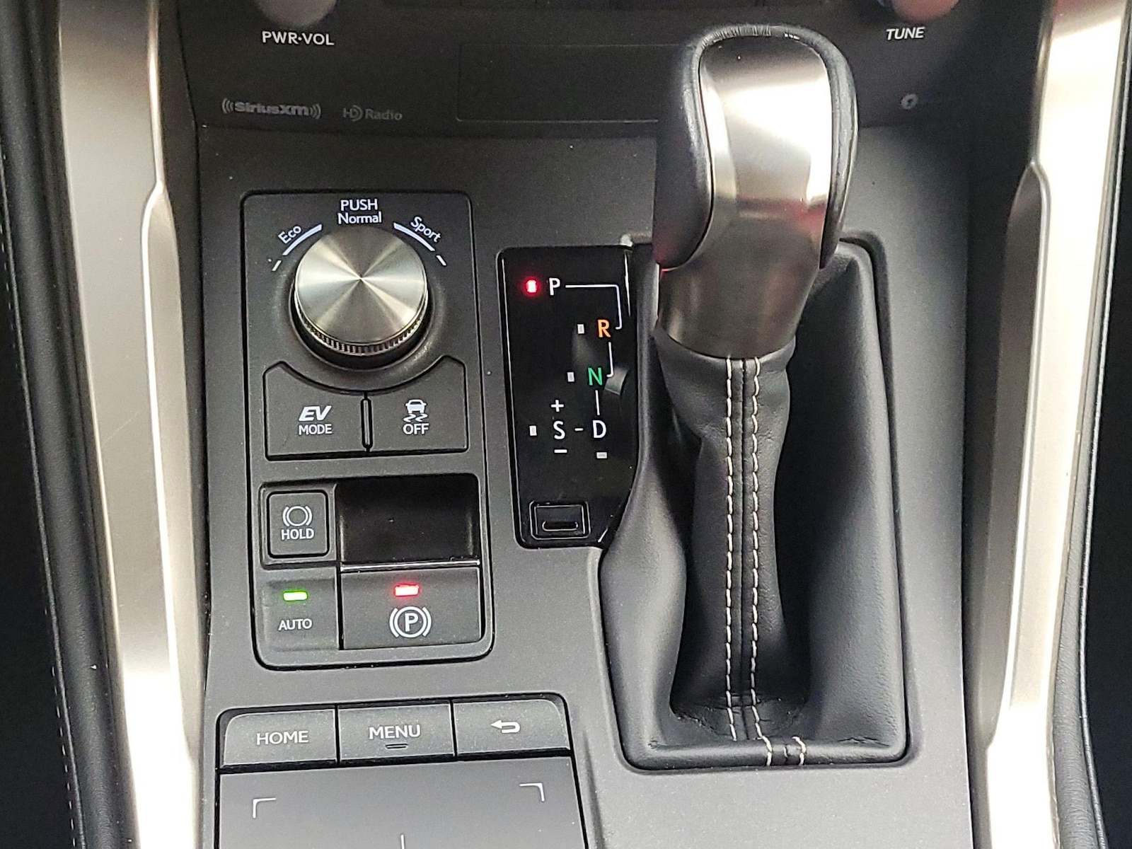 2019 Lexus NX Hybrid 300h - Photo 18