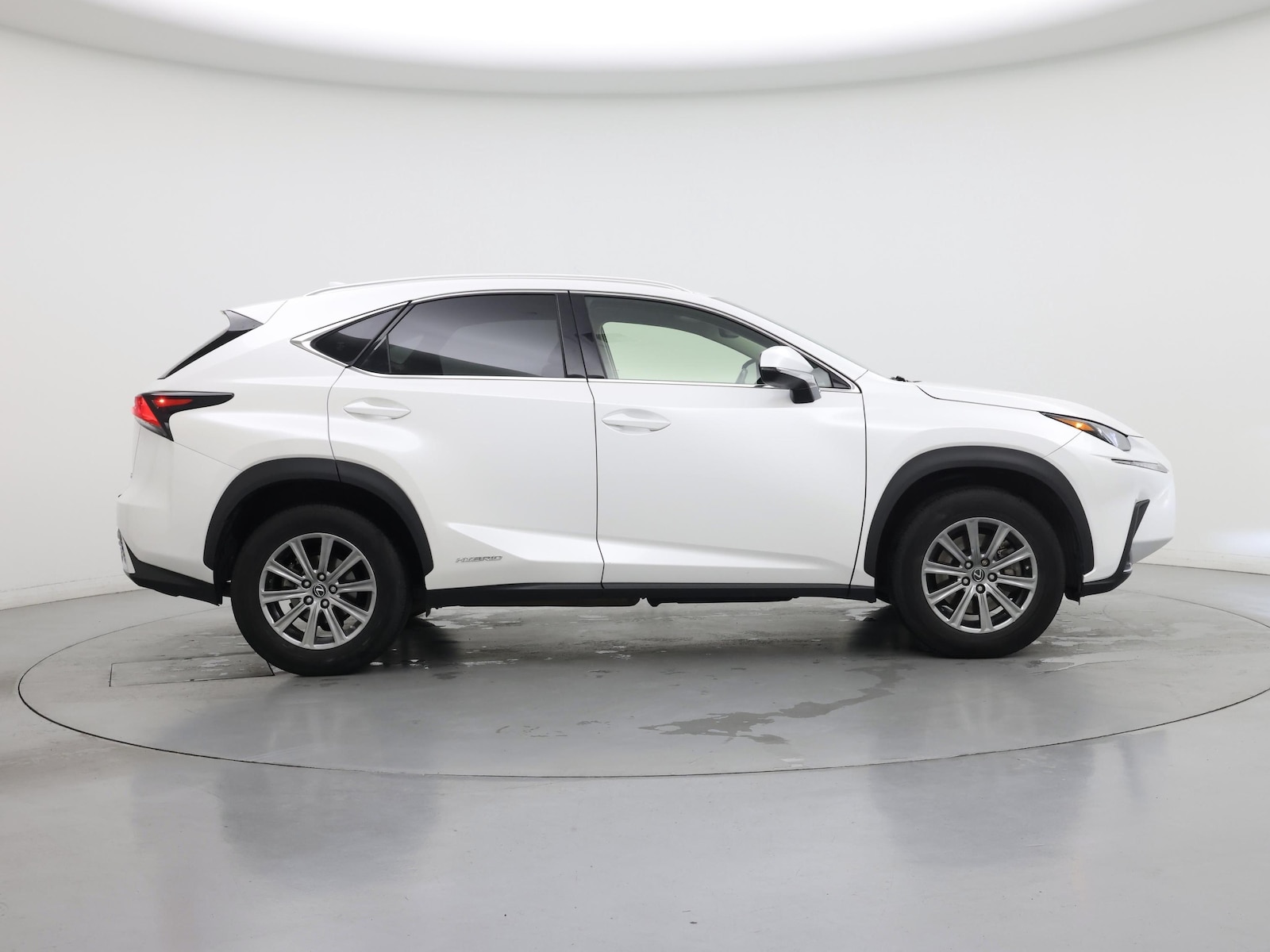 2019 Lexus NX Hybrid 300h - Photo 8