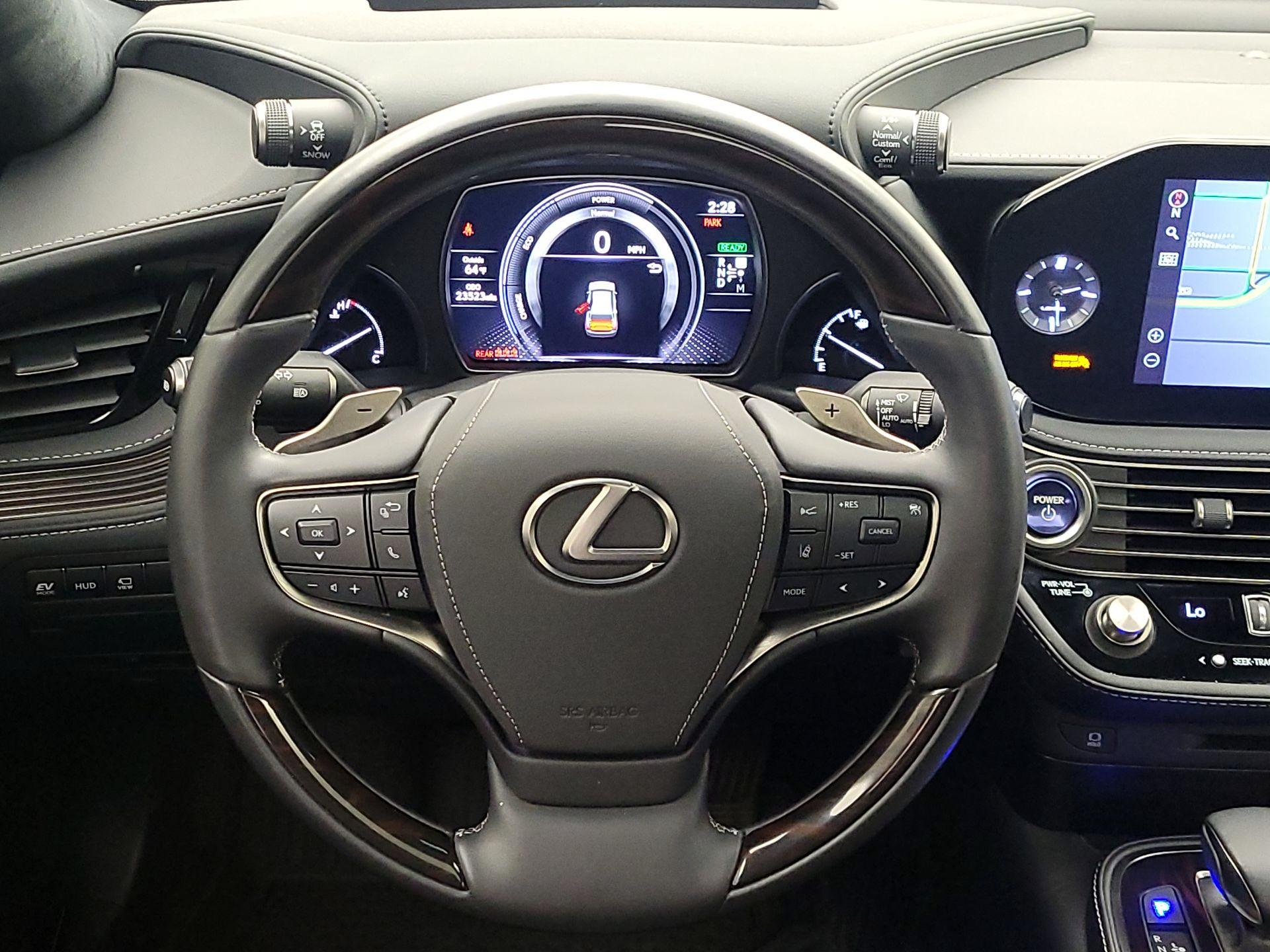 Thumbnail: 2021 Lexus LS - 10