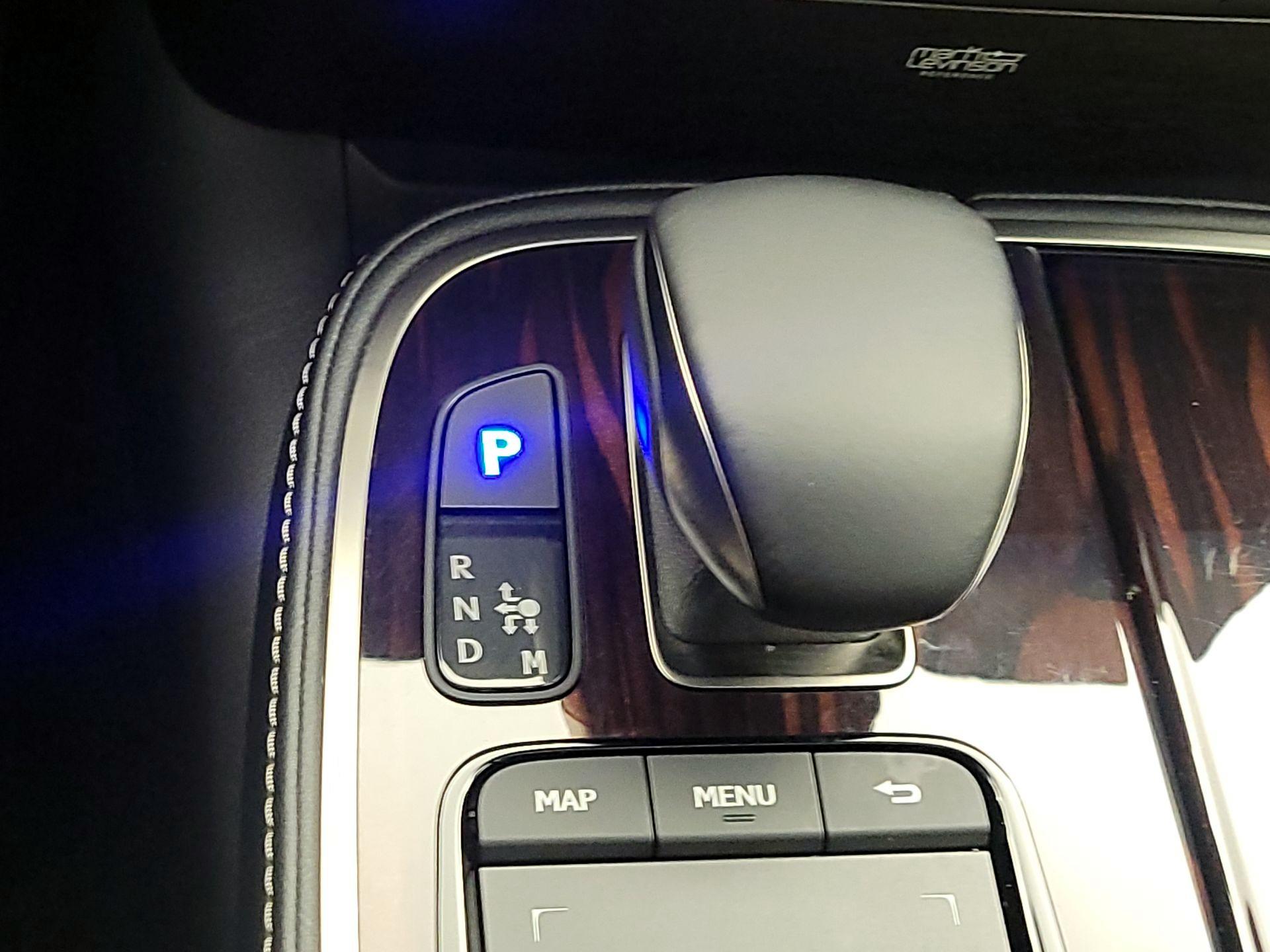 Thumbnail: 2021 Lexus LS - 18