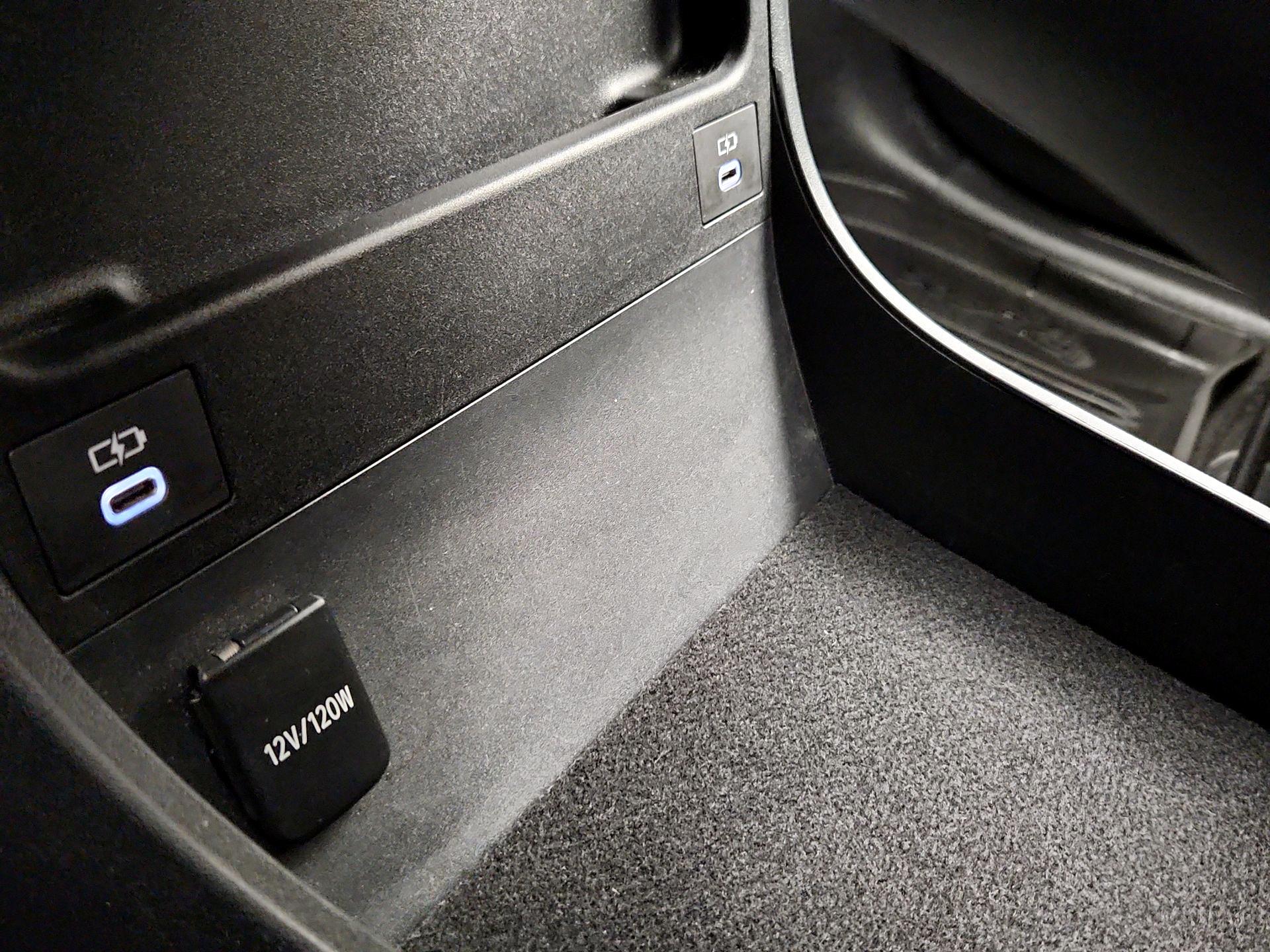 Thumbnail: 2023 Toyota bZ4X - 19