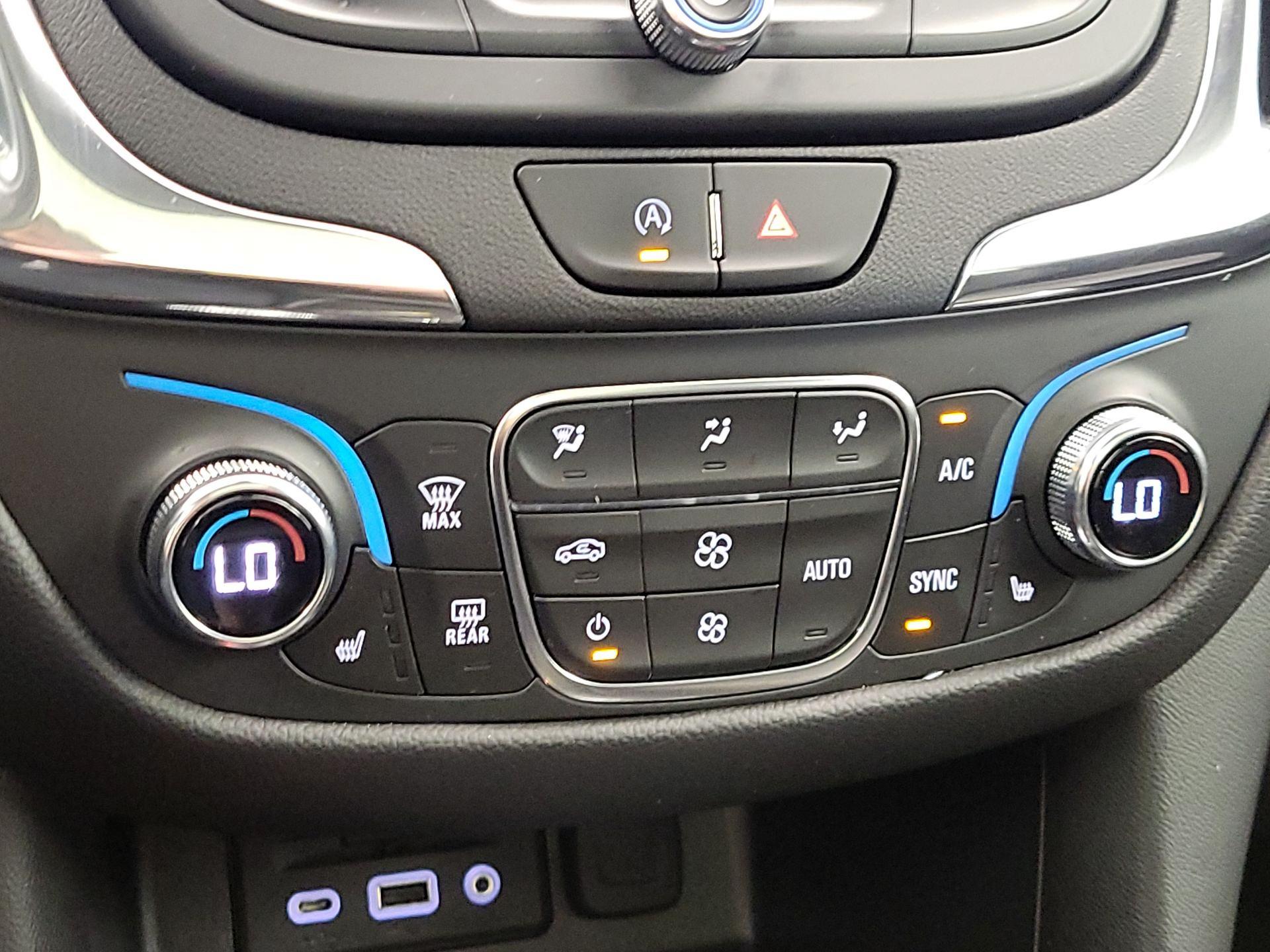 Thumbnail: 2023 Chevrolet Equinox - 17