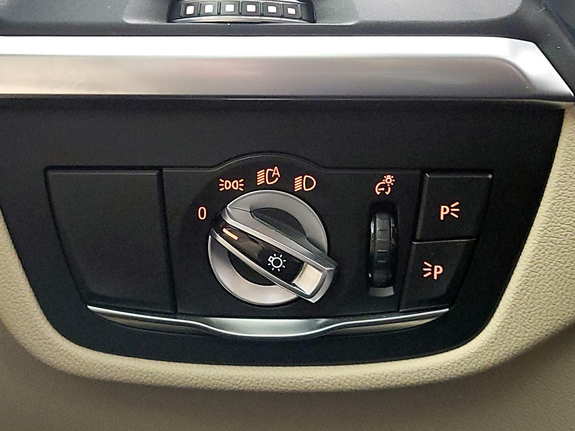 Thumbnail: 2022 BMW X3 - 13