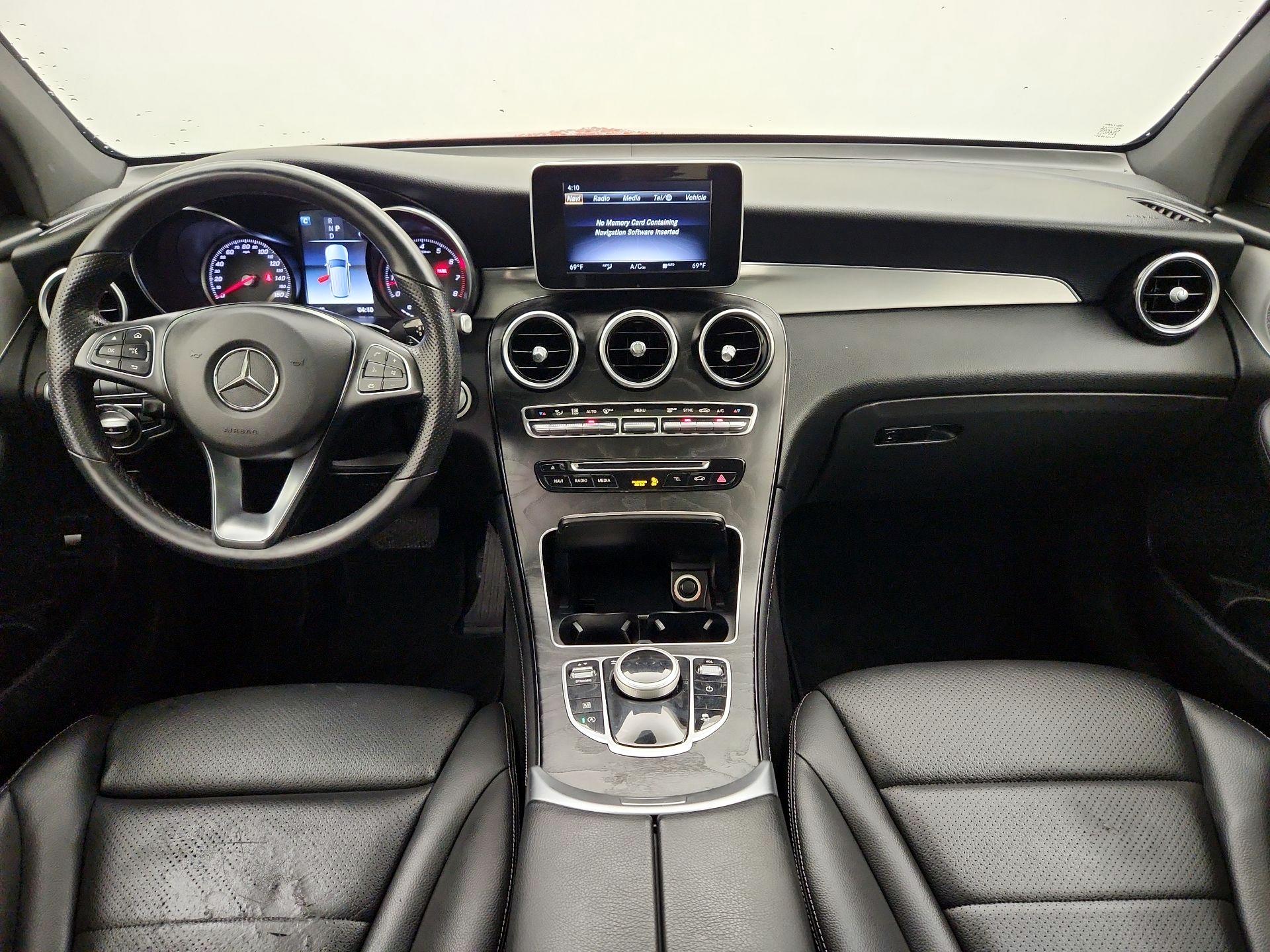 Thumbnail: 2019 Mercedes-Benz GLC - 9