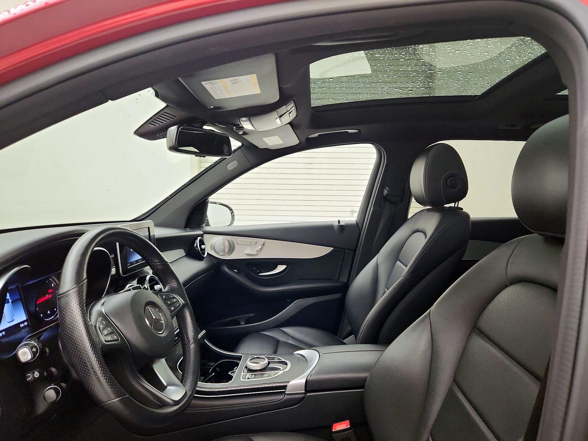 Thumbnail: 2019 Mercedes-Benz GLC - 19