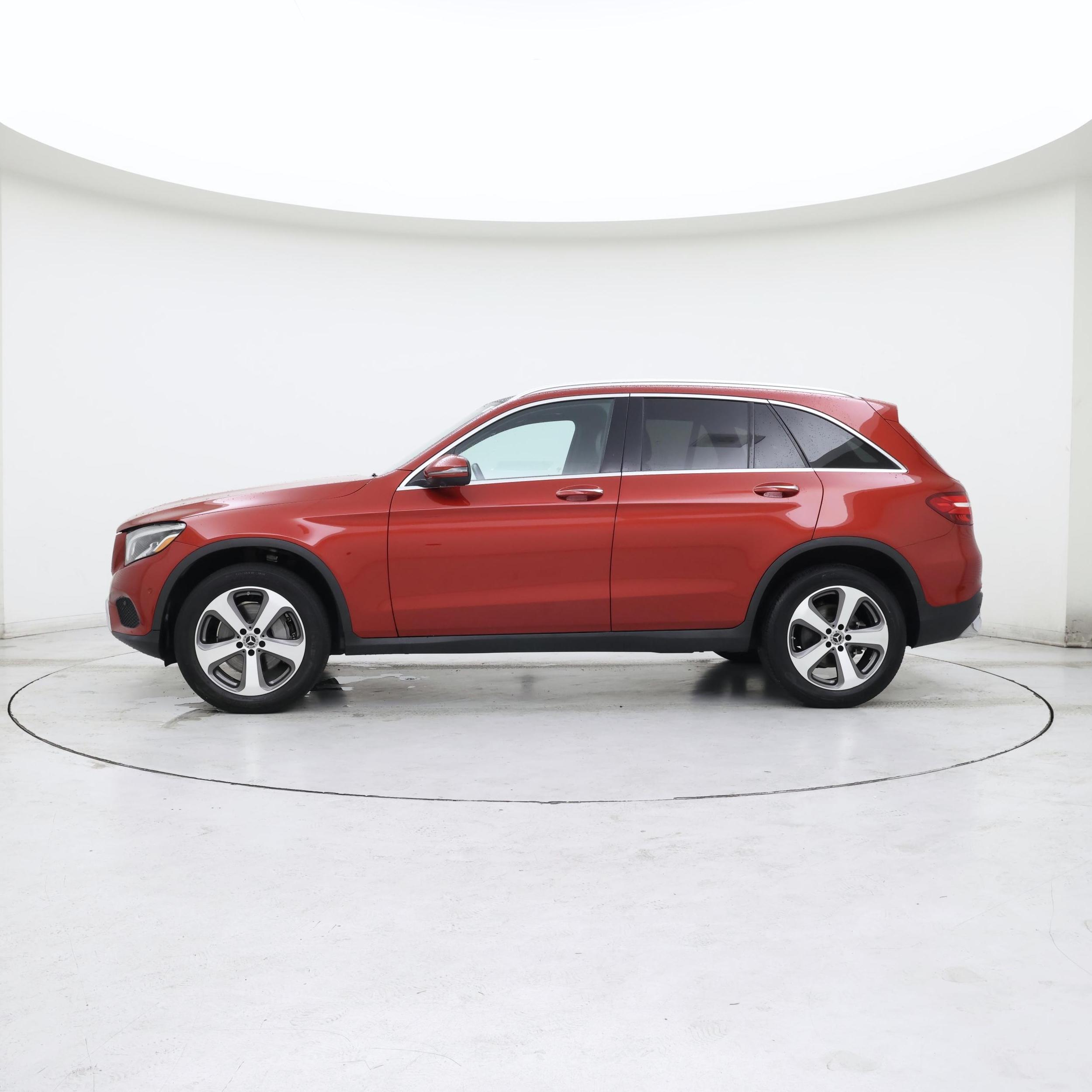 Thumbnail: 2019 Mercedes-Benz GLC - 3