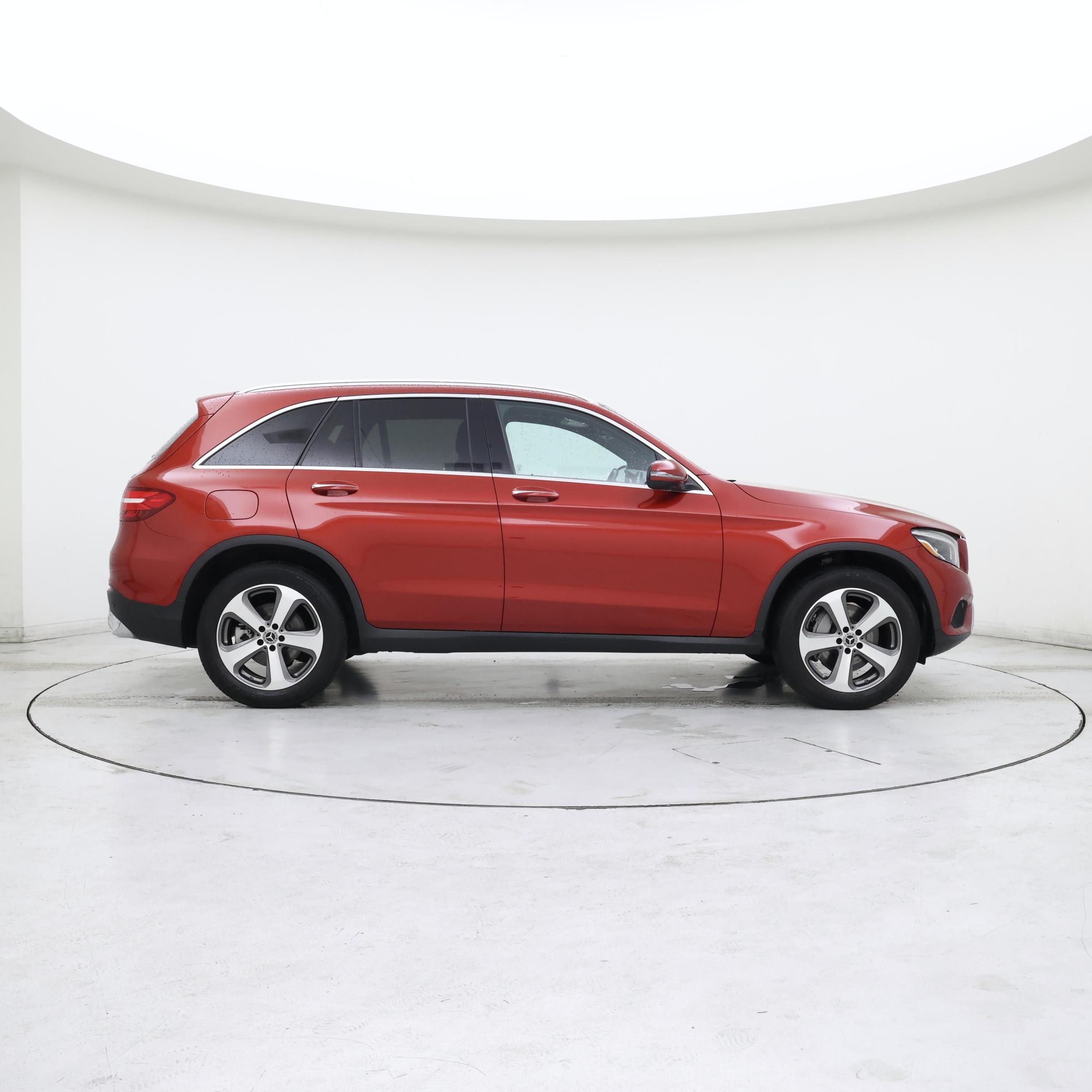 Thumbnail: 2019 Mercedes-Benz GLC - 7