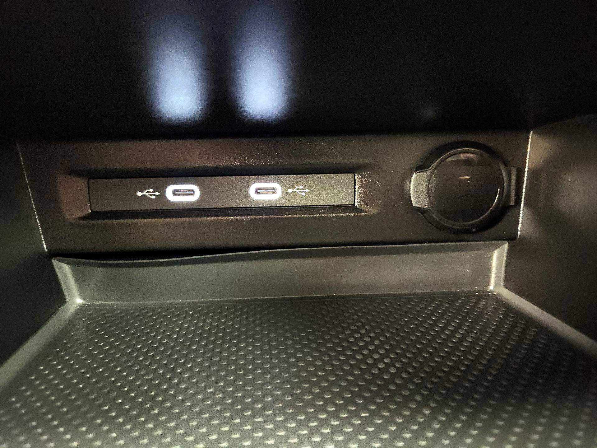 Thumbnail: 2025 Volkswagen Taos - 18