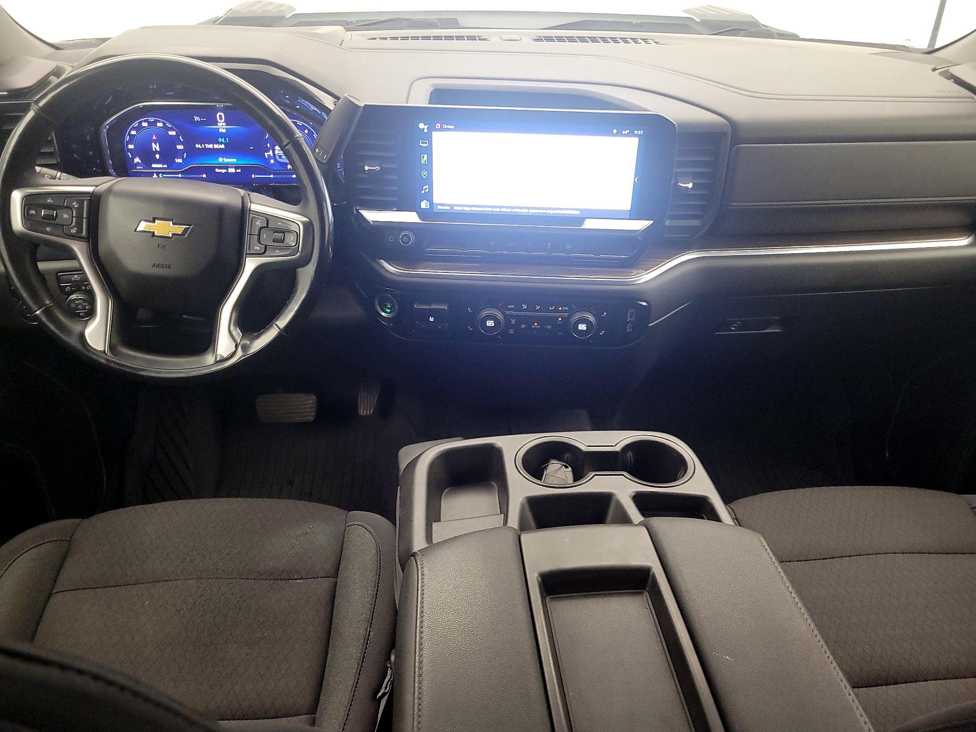 Thumbnail: 2024 Chevrolet Silverado 3500 - 9