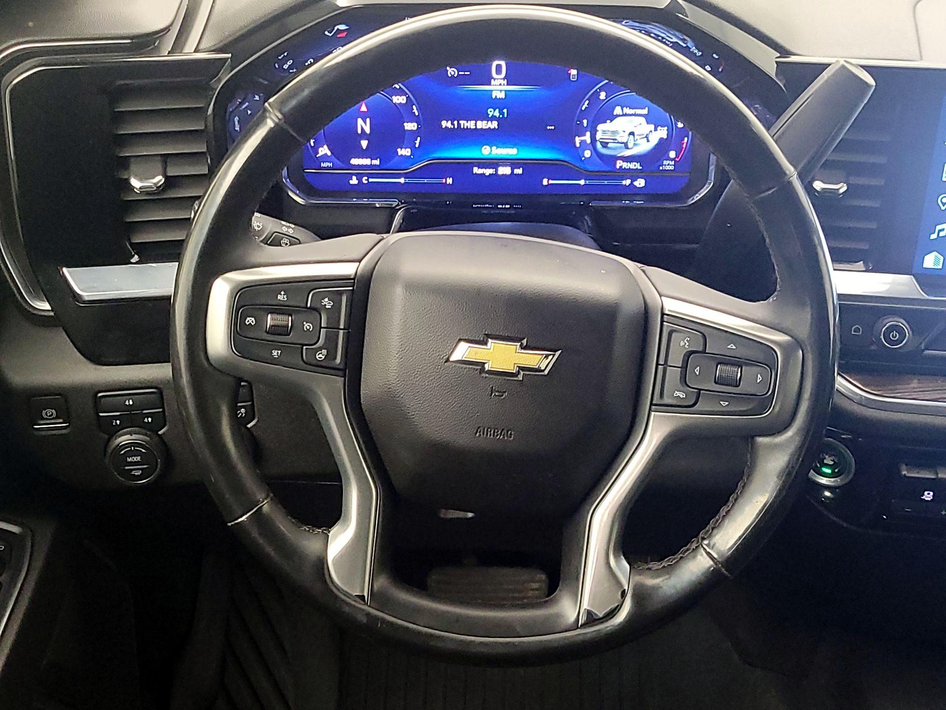 Thumbnail: 2024 Chevrolet Silverado 3500 - 10