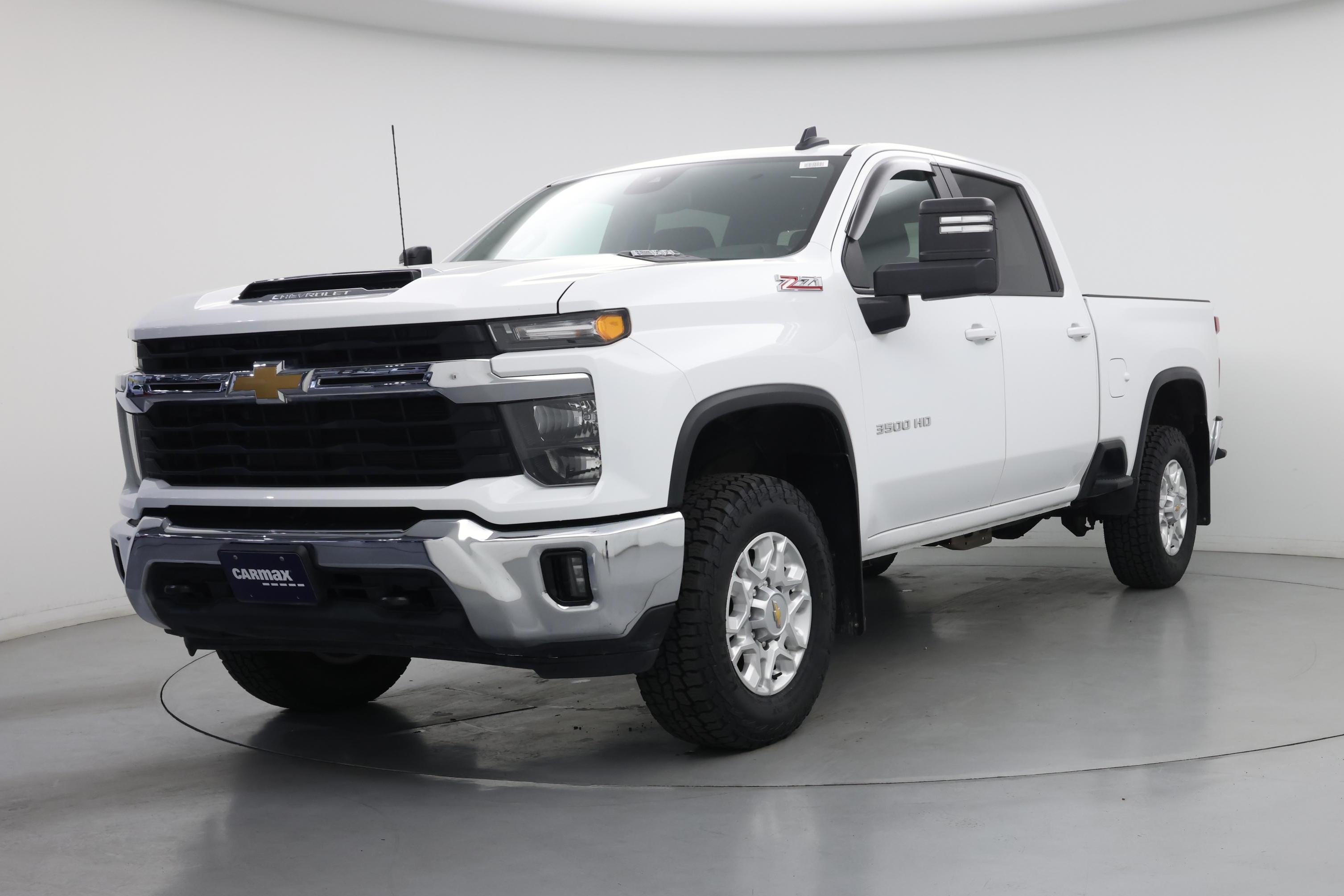 Thumbnail: 2024 Chevrolet Silverado 3500 - 4