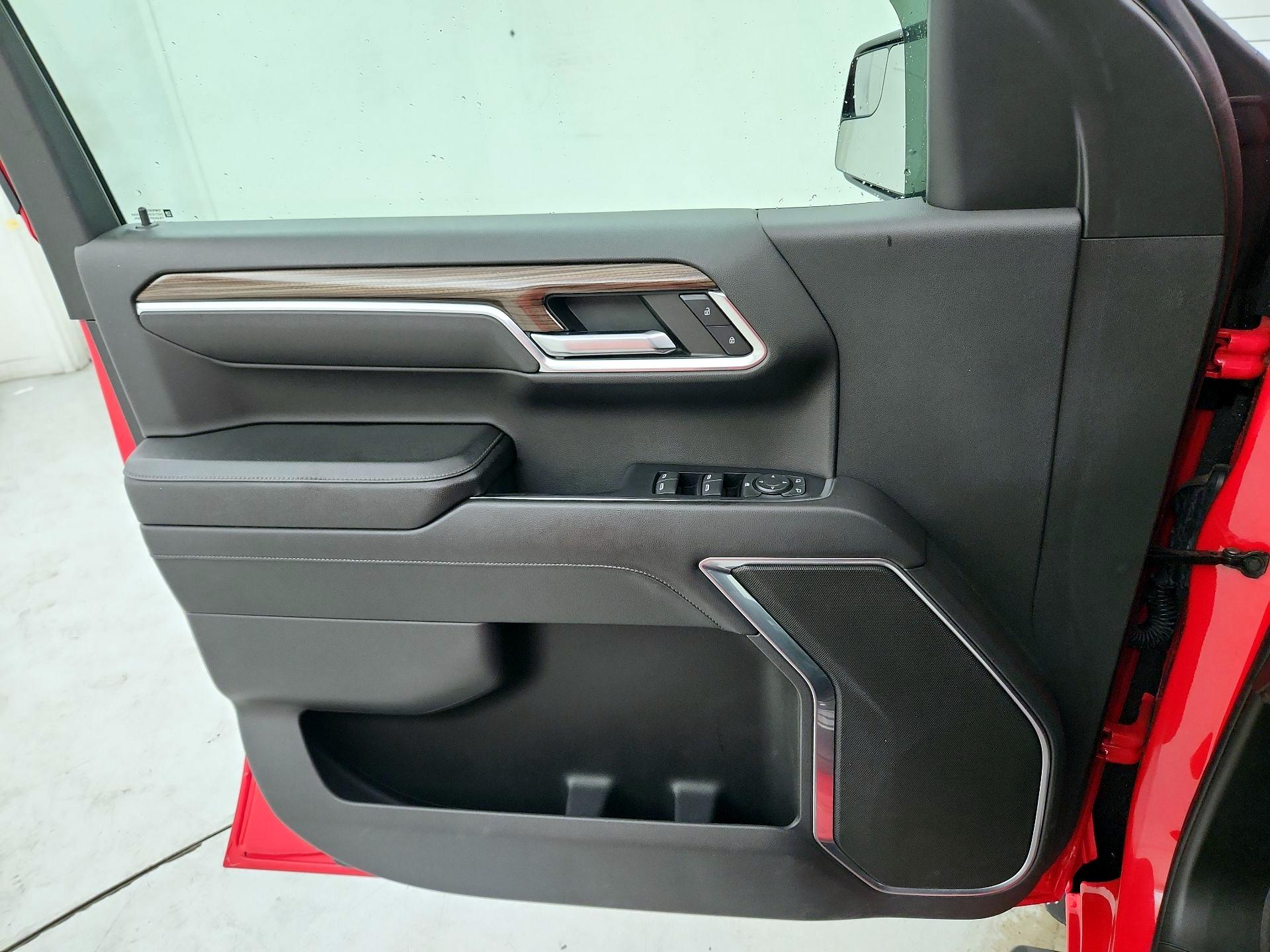Thumbnail: 2023 Chevrolet Silverado 1500 - 12